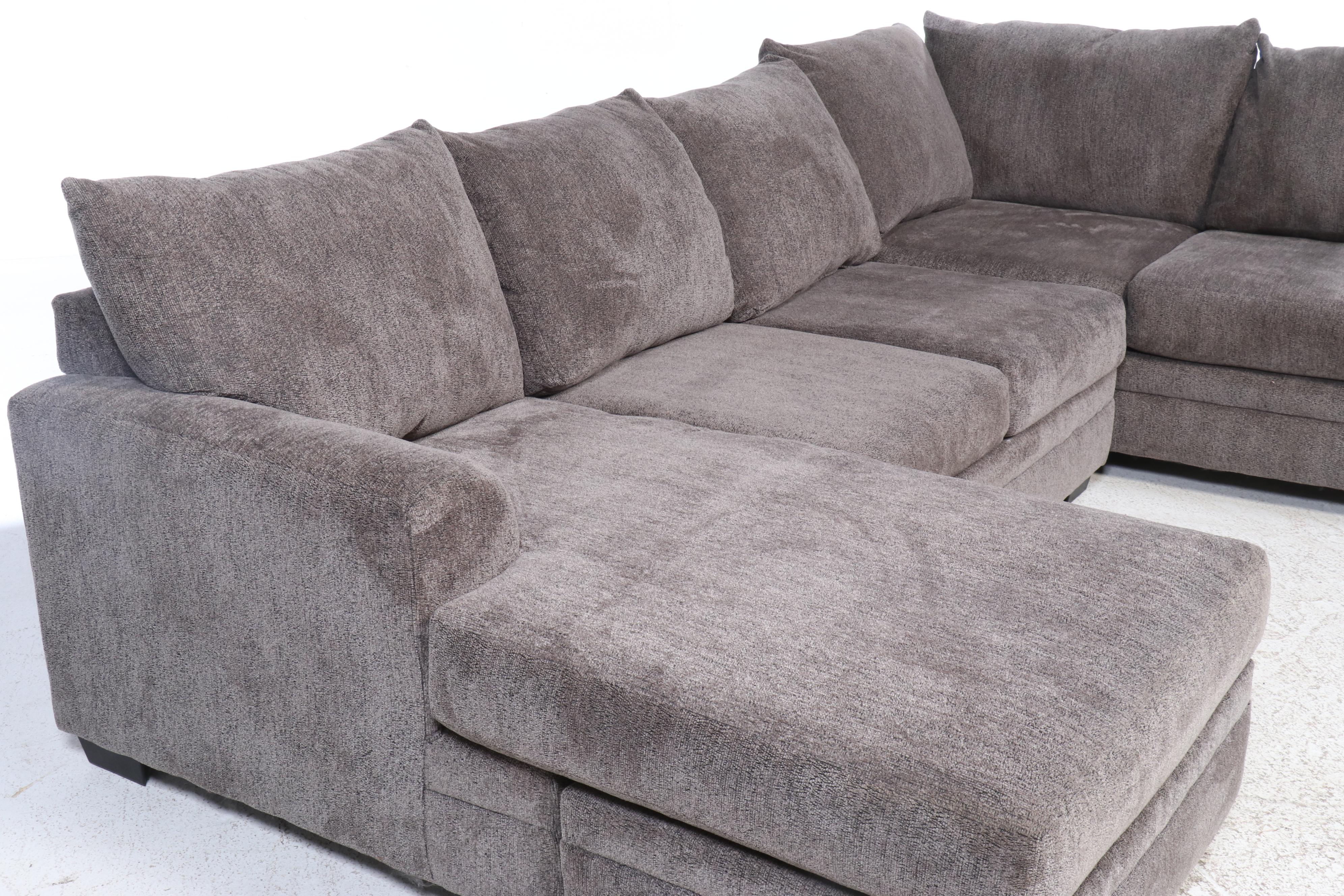 Contemporary Grey Chenille Upholstered Two-Piece Sectional Sofa
