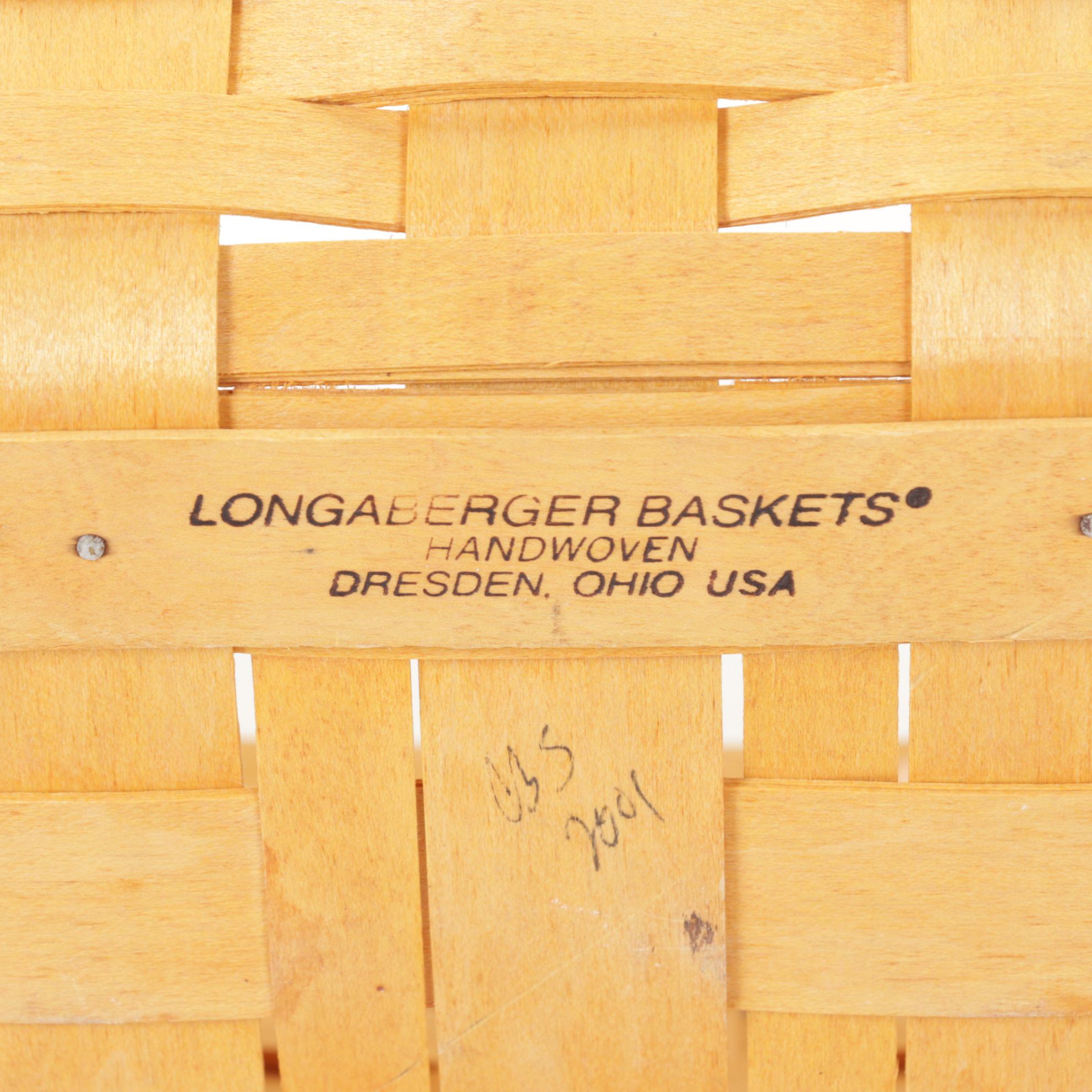 Longaberger Woven Basket with Illustrated Lid, 2001