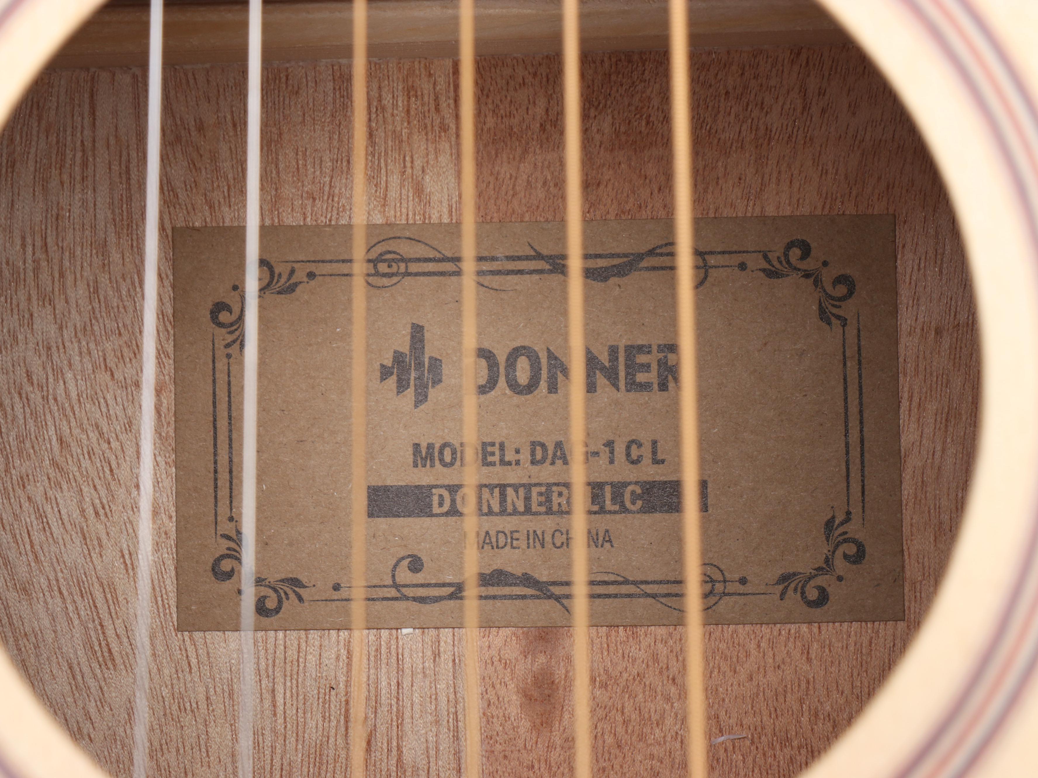 Donner Dag-1 CL Left-Handed Acoustic Guitar with Gig Bag and Accessories