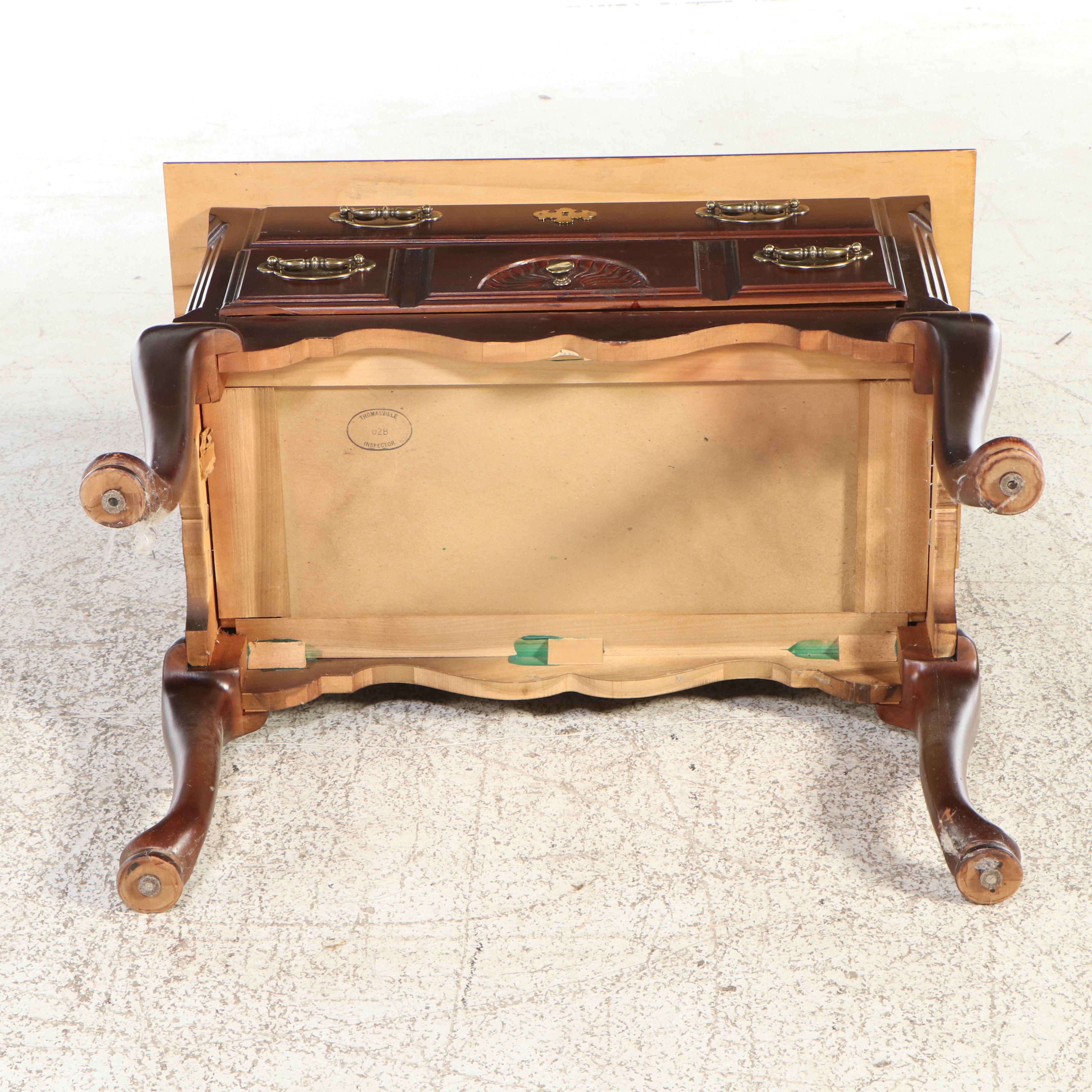 Thomasville Queen Anne Style Cherry Nightstand