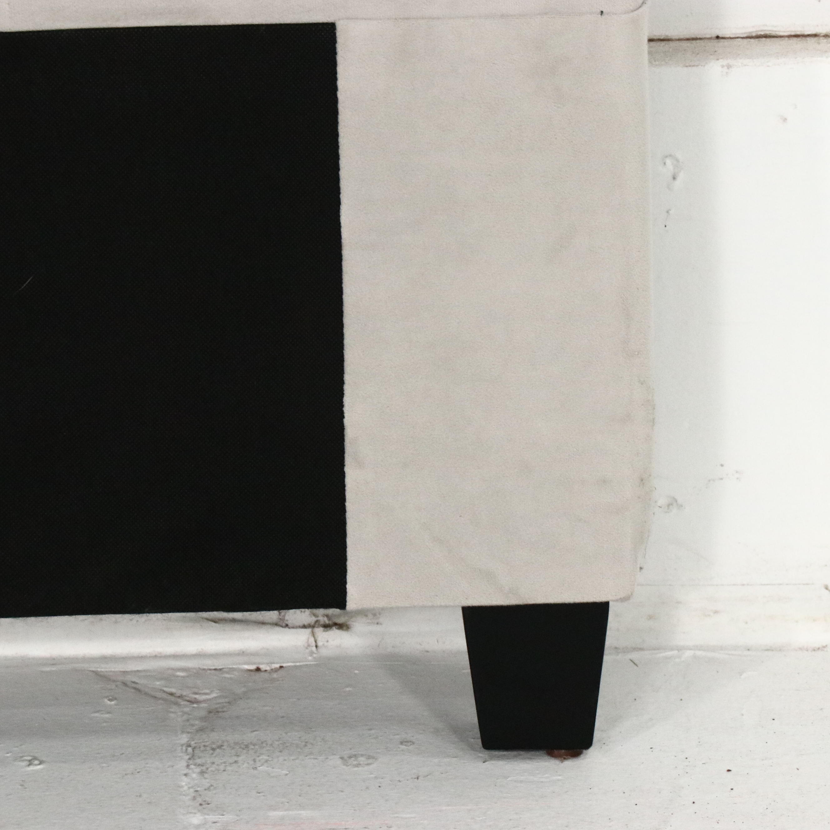 Grey Upholstered Tufted Queen Size Headboard