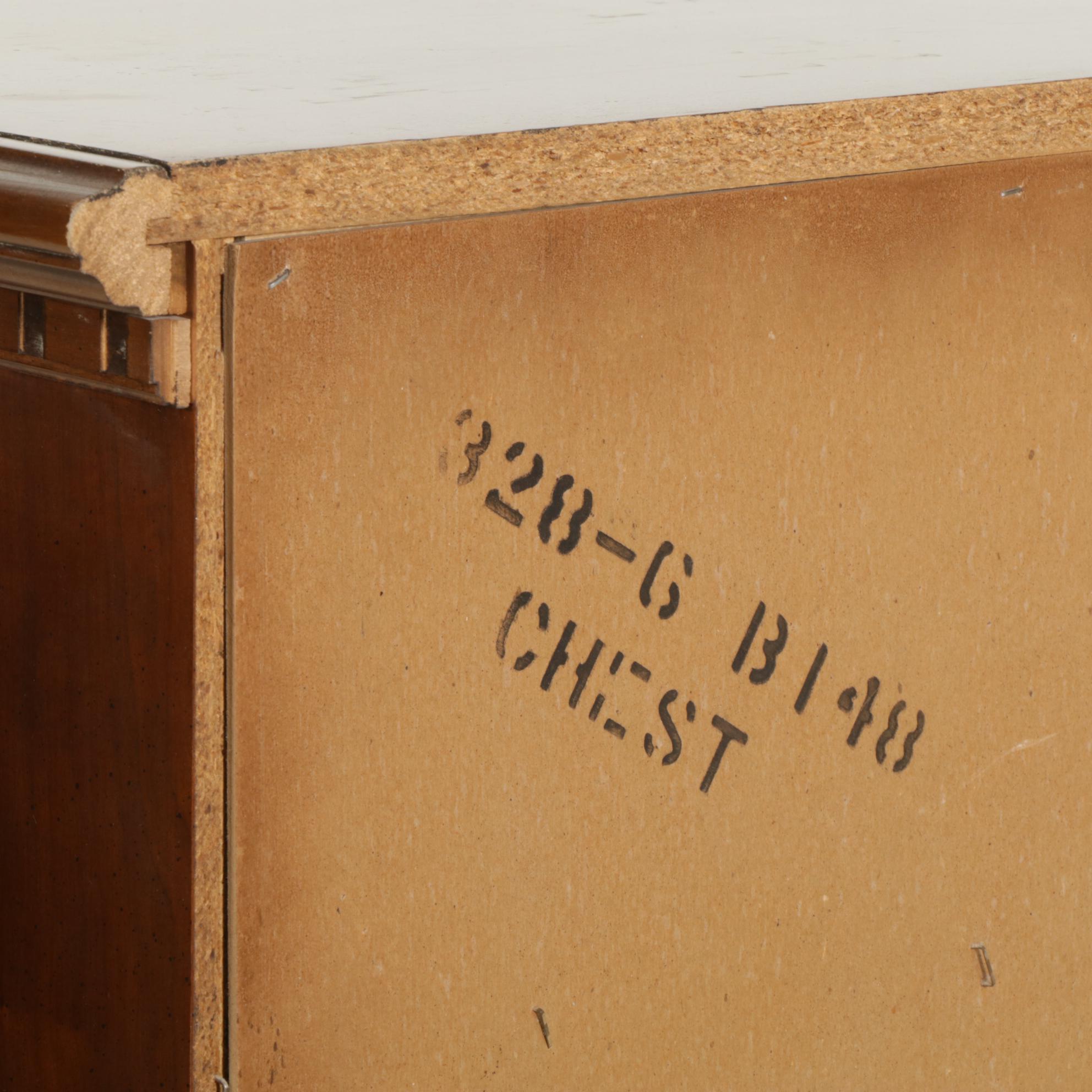Federal Style Walnut Chest of Drawers, Late 20th Century