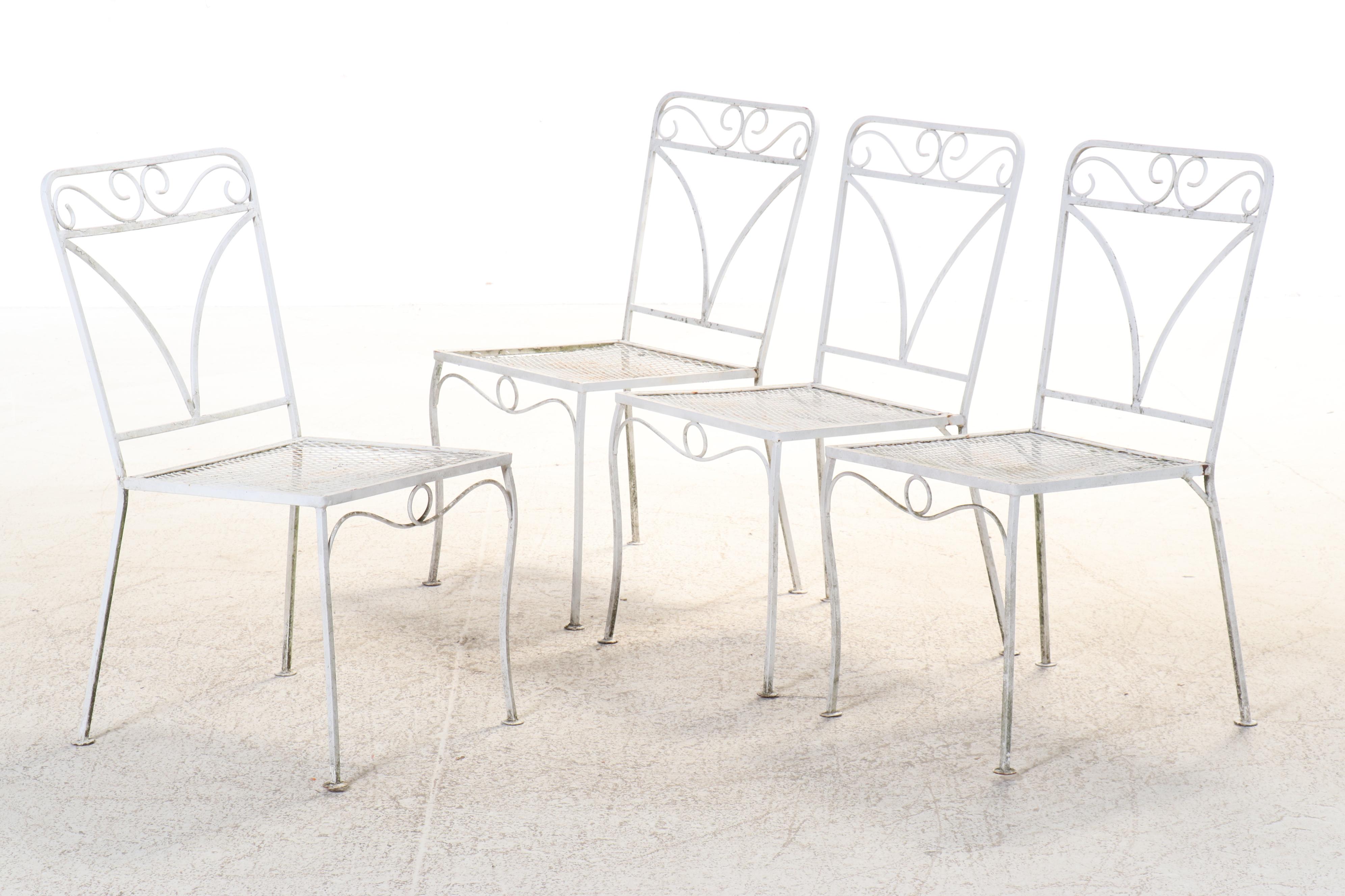 Five-Piece White-Painted Wrought Iron Patio Dining Set, Late 20th Century