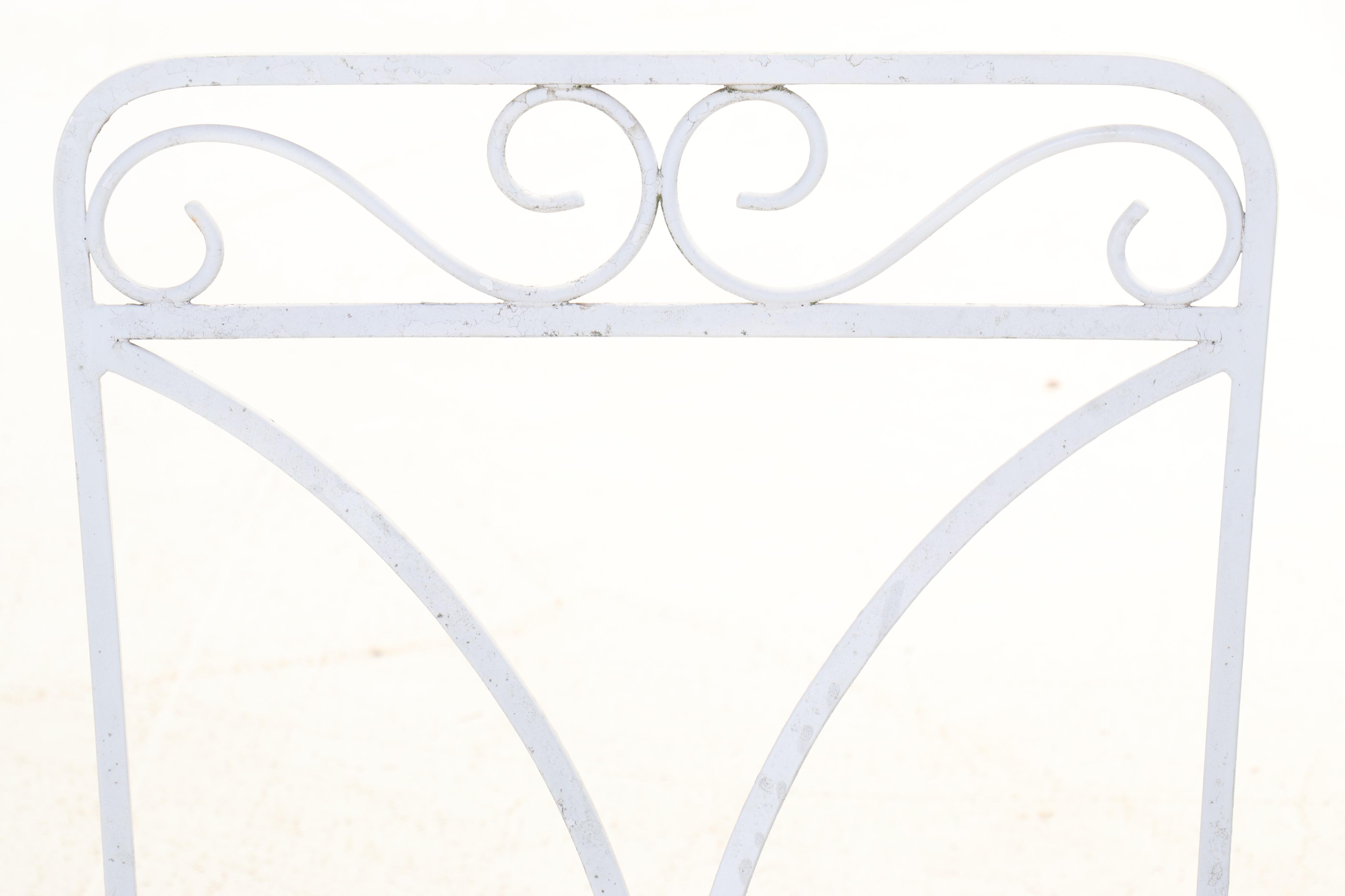 Five-Piece White-Painted Wrought Iron Patio Dining Set, Late 20th Century