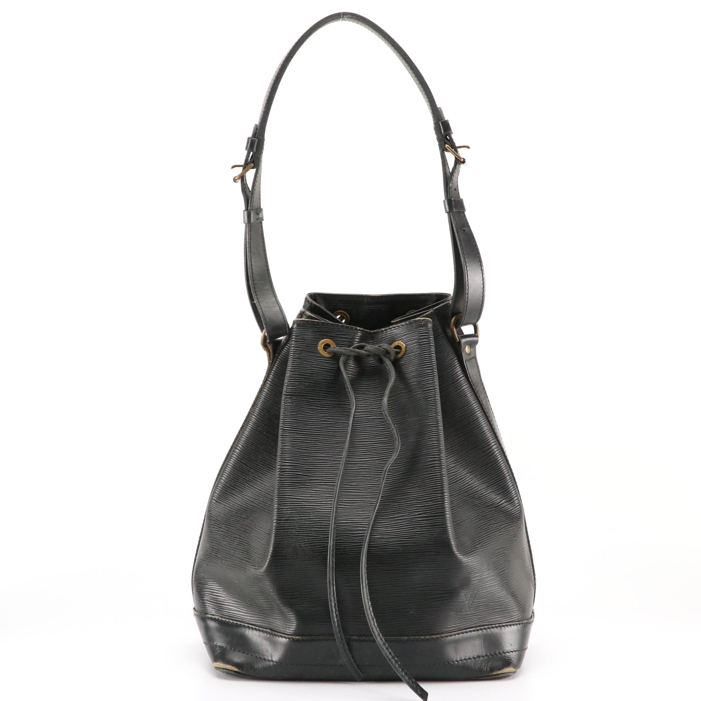 Louis Vuitton Noé Drawstring Bucket Bag in Black Epi Leather