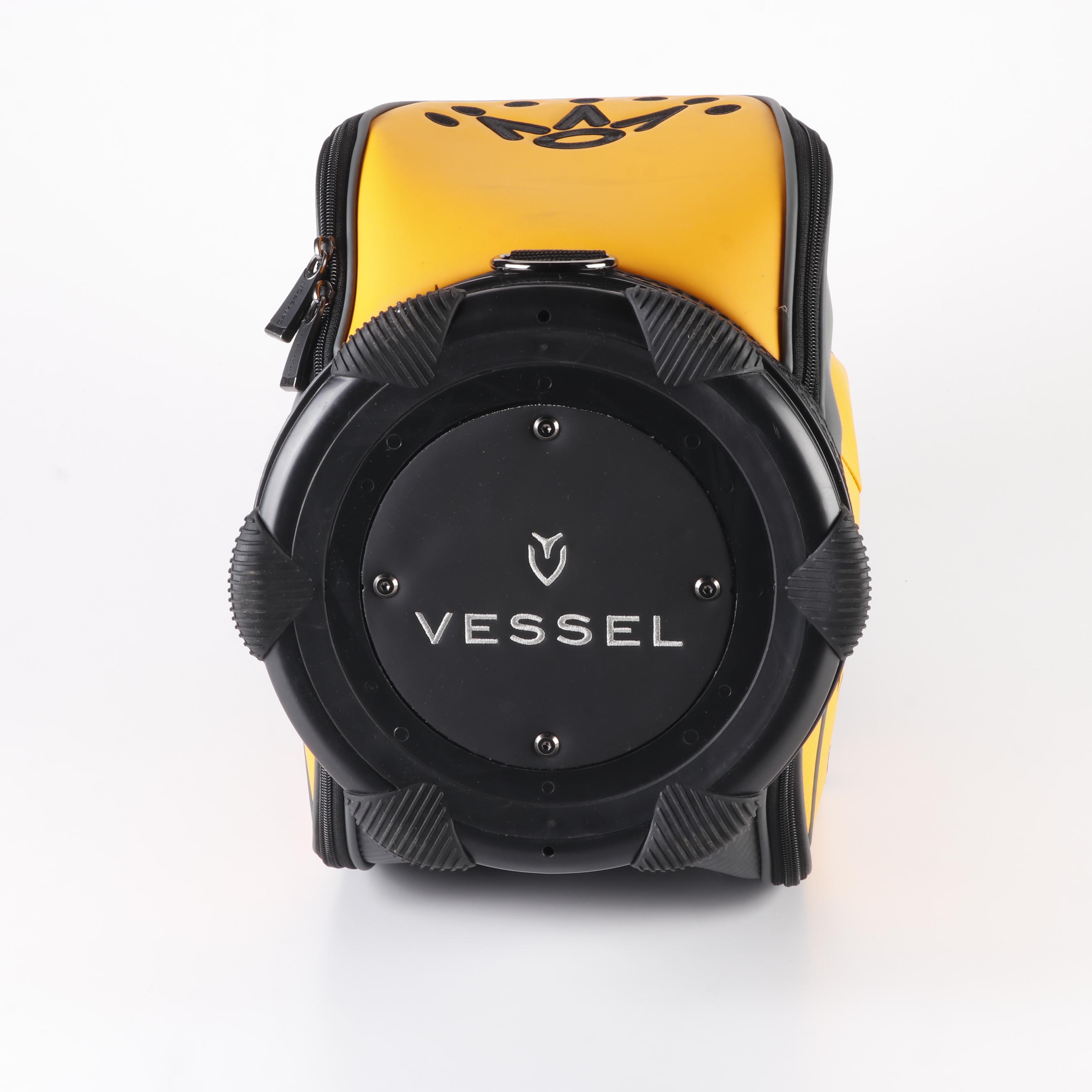 Scotty Cameron Titleist "Fine Milled Putters" Den Caddy Golf Bag Cooler