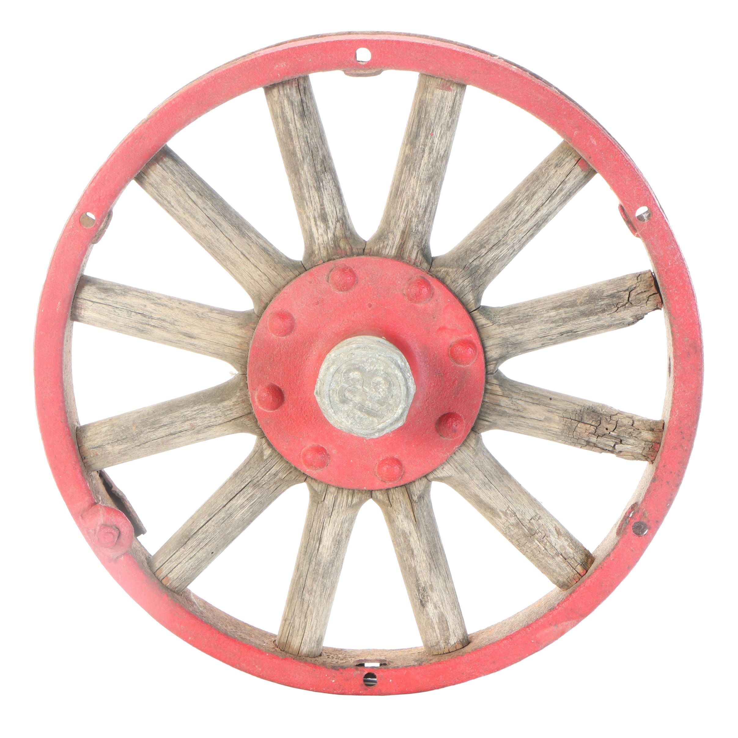 Western Style Wagon Wheel Wall Hanging