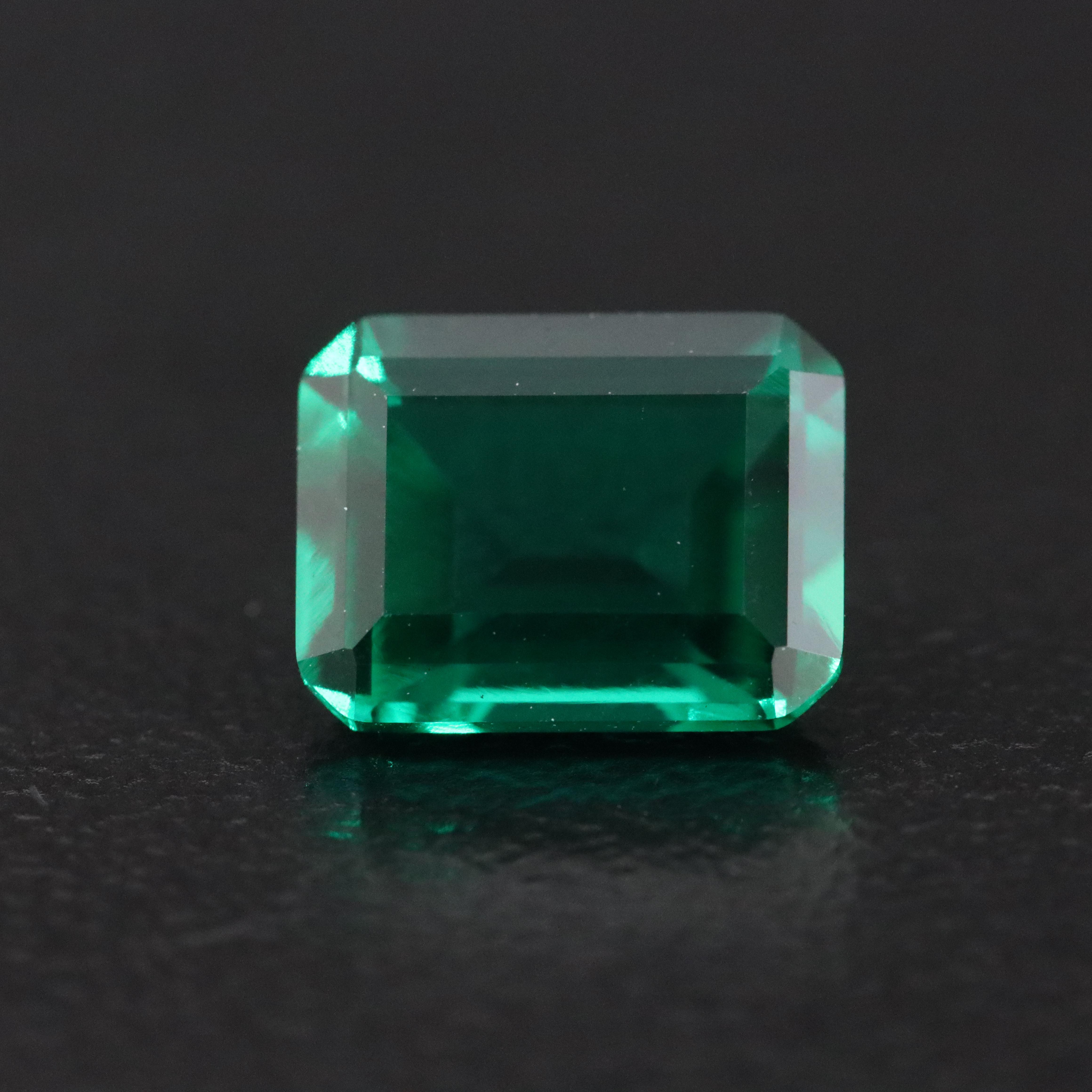 Loose 2.13 CT Lab Grown Emerald