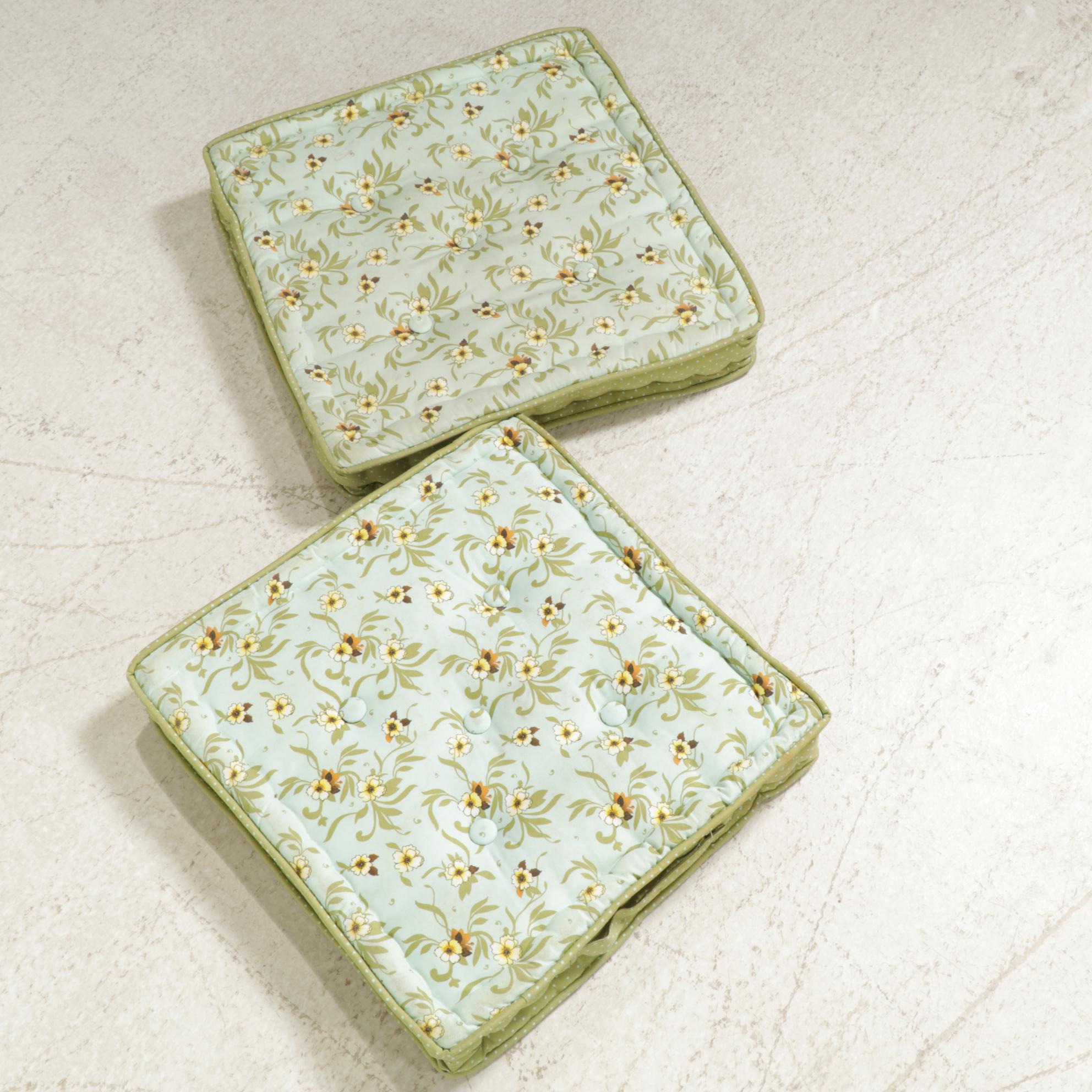 Painted Wood Entry Storage Bench and Coat Rack, 21st Century