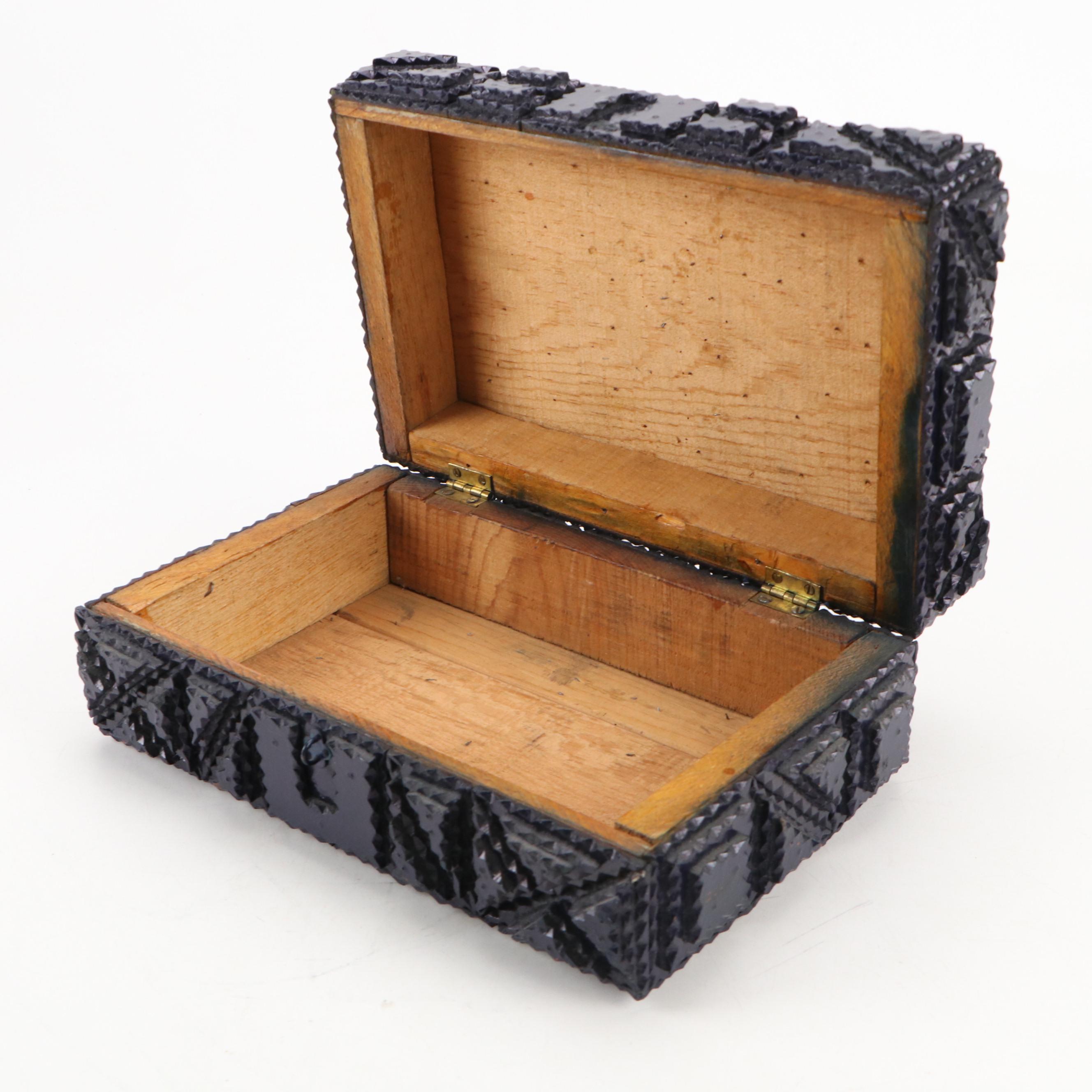 Chip-Carved Tramp Art Hinged Box, Early 20th Century