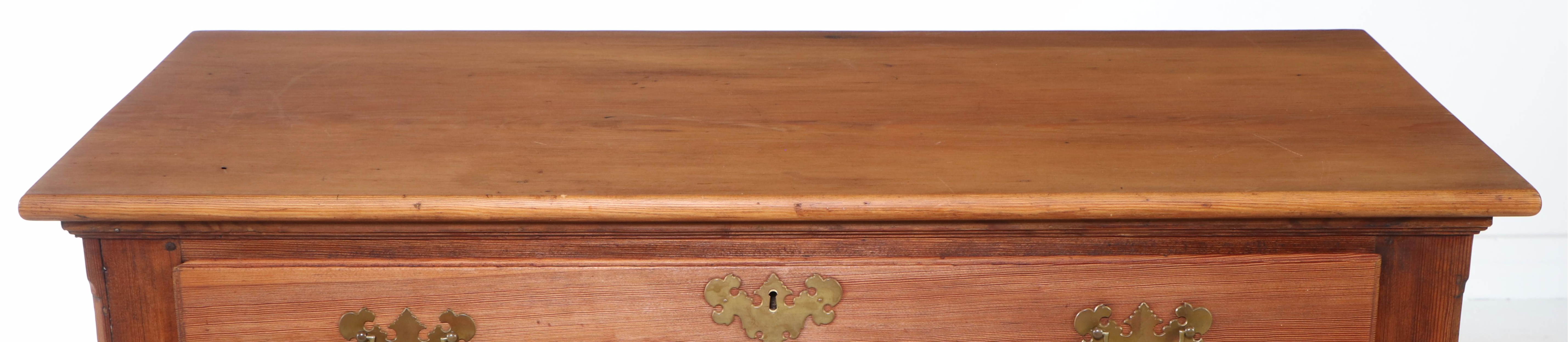 Federal Style Pine Four-Drawer Chest, 20th Century