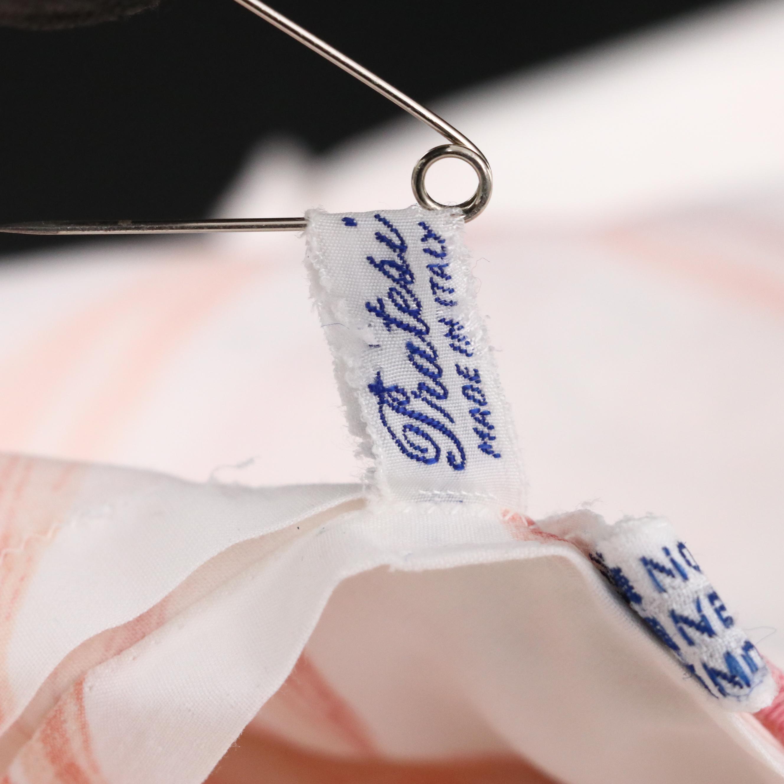 Pratesi Egyptian Cotton Duvet Cover with Polyester Blend Sheet and Bed Covers