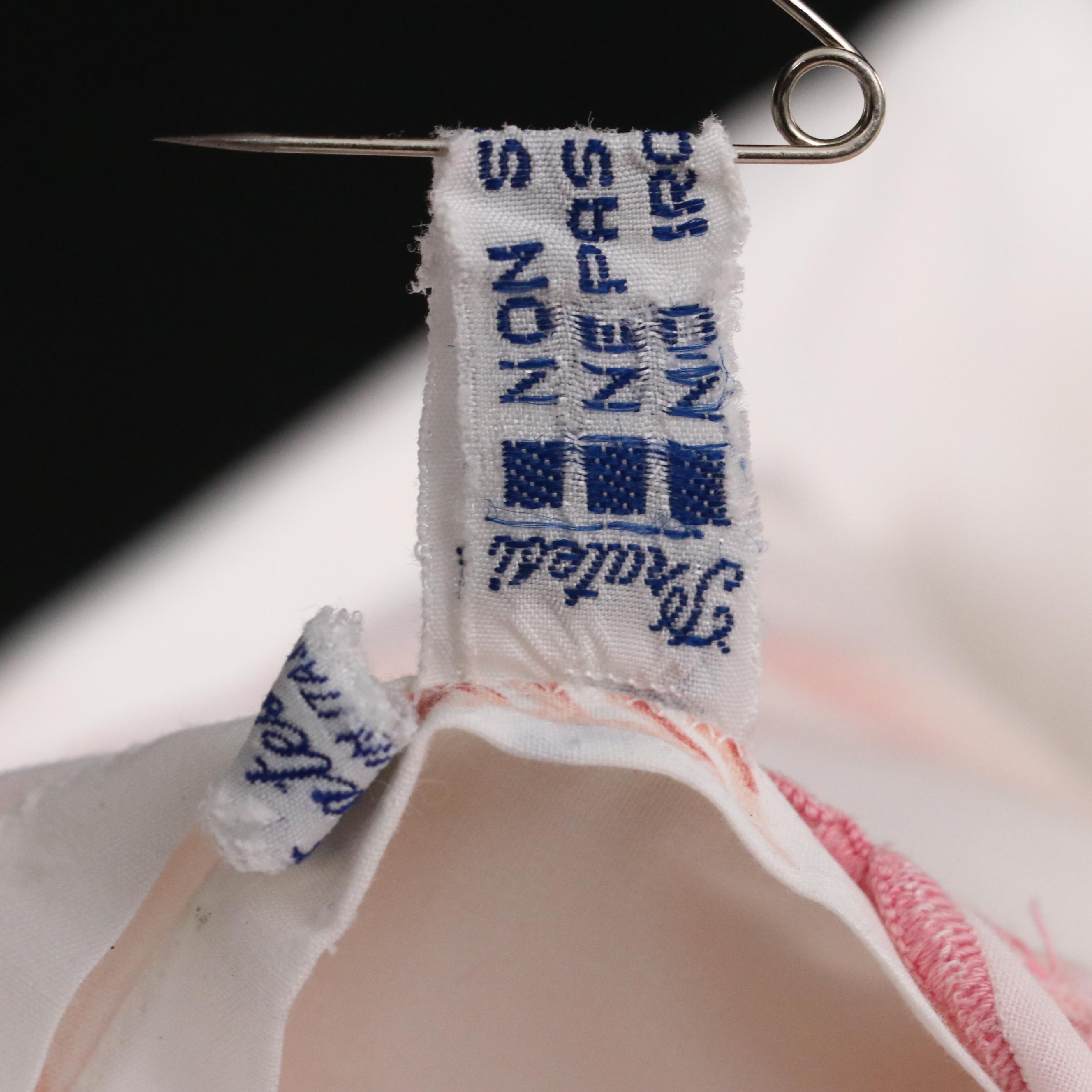 Pratesi Egyptian Cotton Duvet Cover with Polyester Blend Sheet and Bed Covers