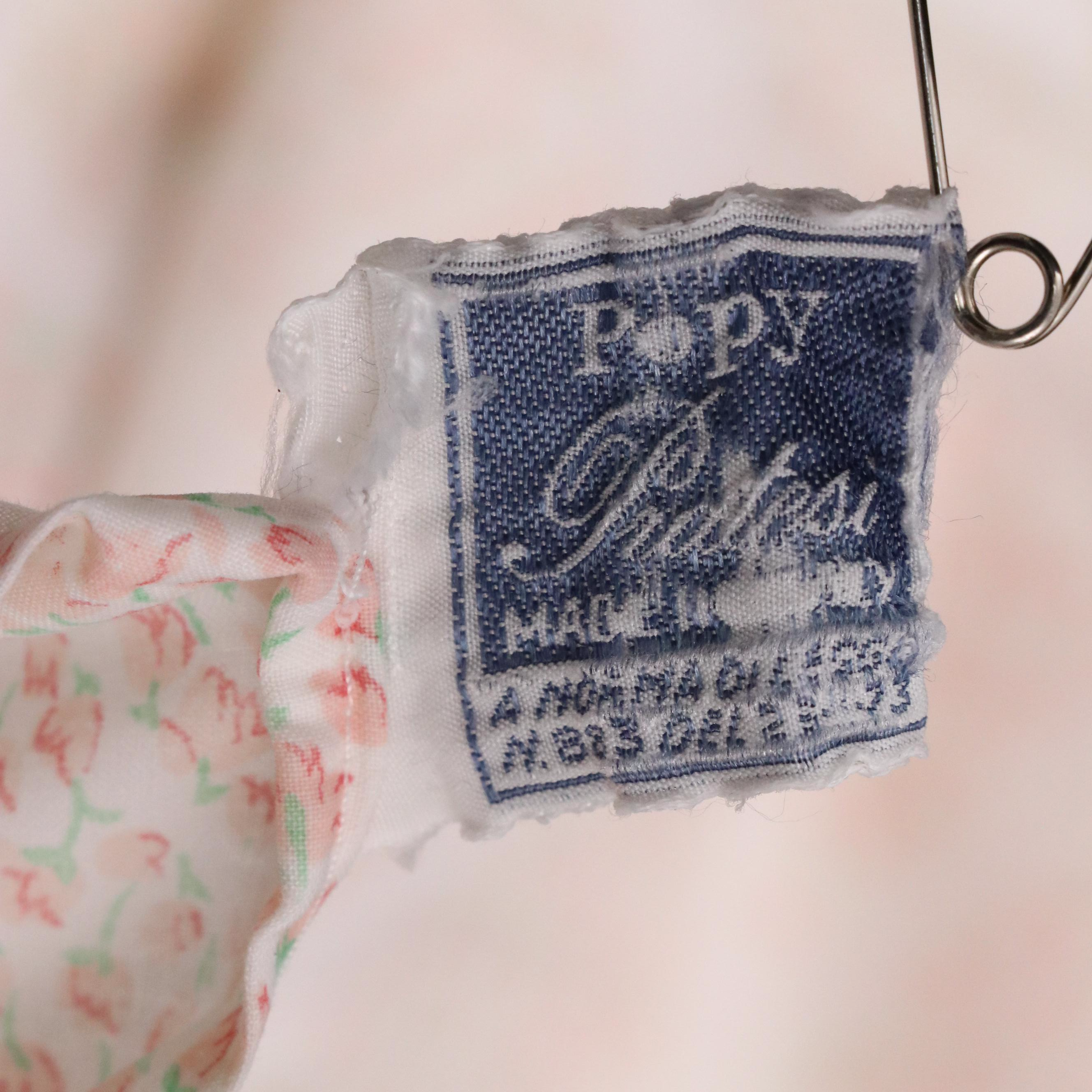 Pratesi Egyptian Cotton Duvet Cover with Polyester Blend Sheet and Bed Covers