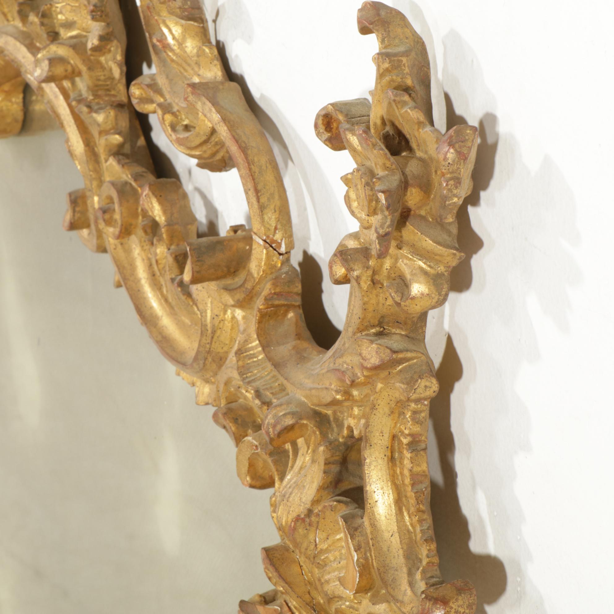 Italian Baroque Style Giltwood and Gesso Wall Mirror