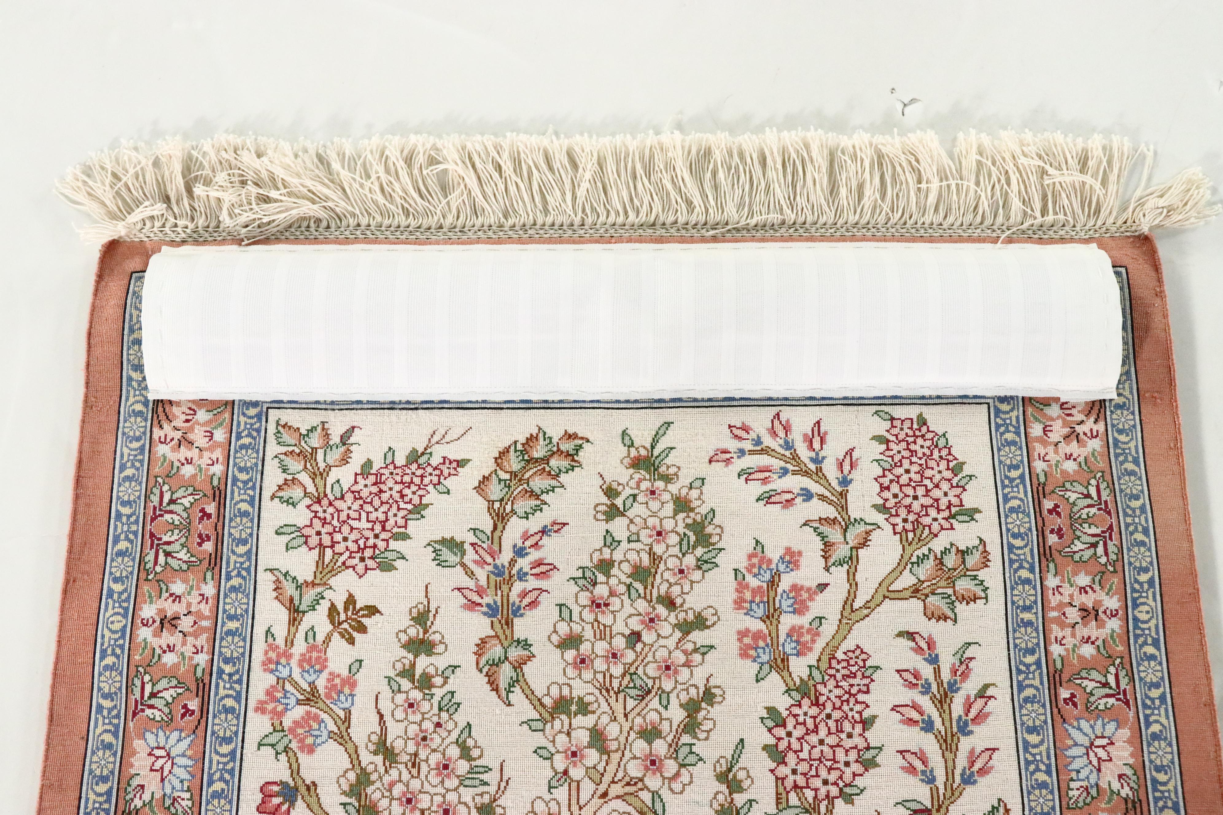 1'10 x 3'1 Hand-Knotted Persian Nain Silk Accent Rug