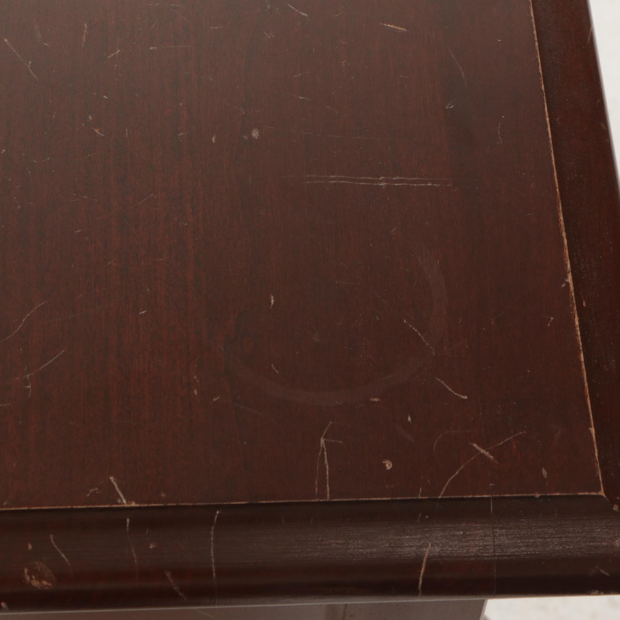 Broyhill Queen Anne Style Cherry End Table, Late 20th Century