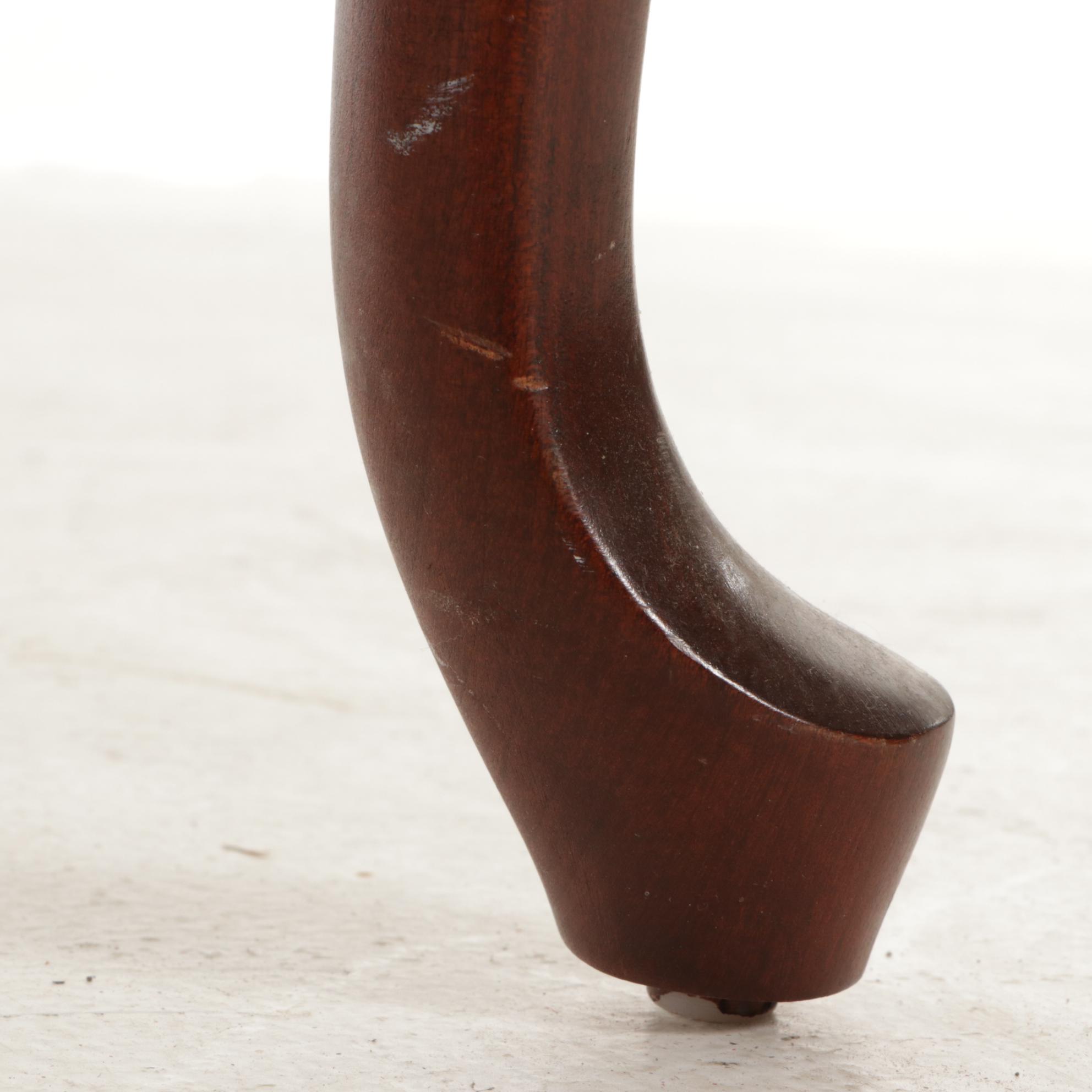 Broyhill Queen Anne Style Cherry End Table, Late 20th Century