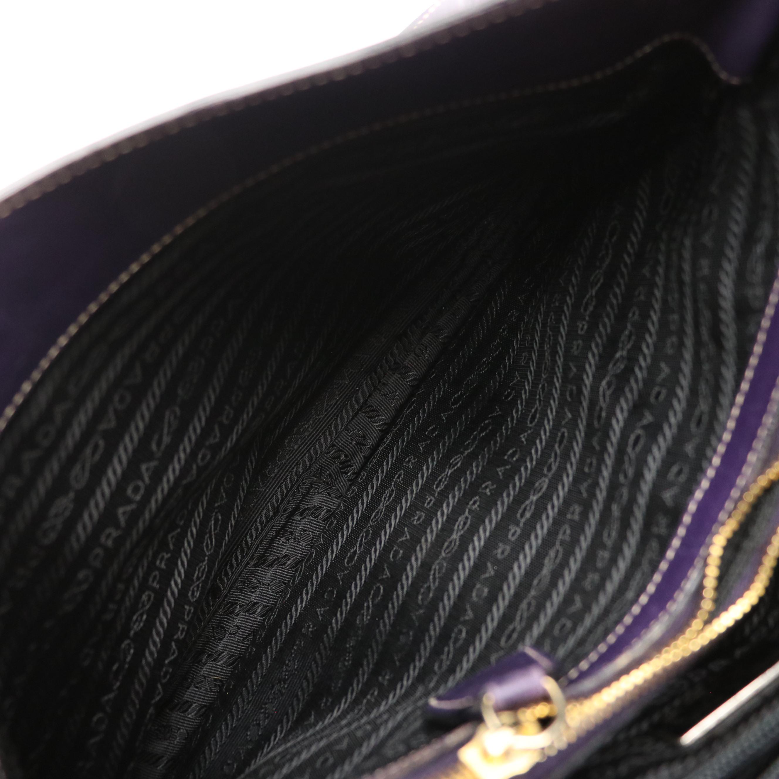 Prada Purple Leather Shoulder Bag with Chain-Link and Leather Strap