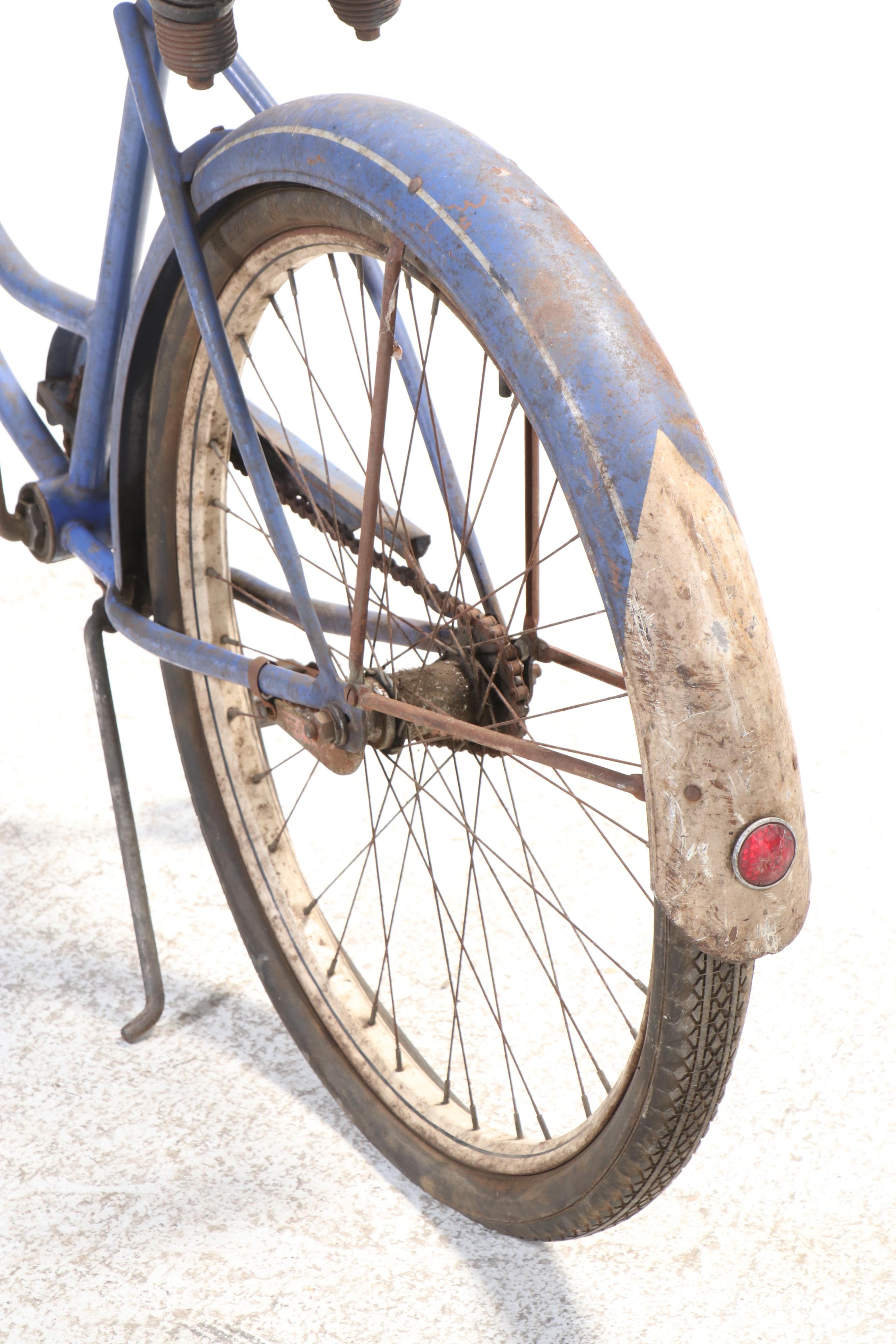 Arnold Schwinn & Co. Henderson Cruiser Bicycle, c. 1930s