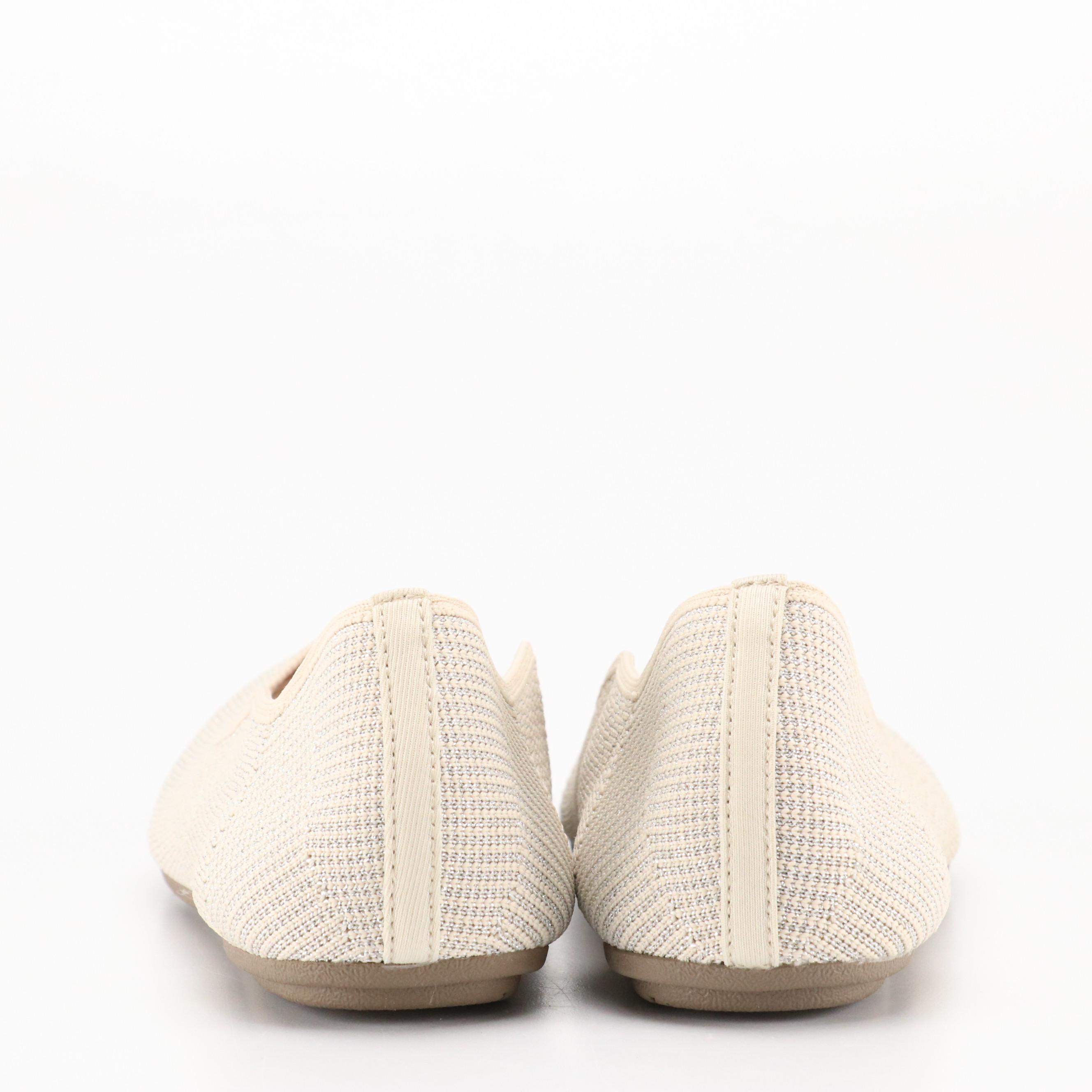 Earth Origins Strappy Sandals, Skechers Flats, Ankle Boots and Wedges in Boxes