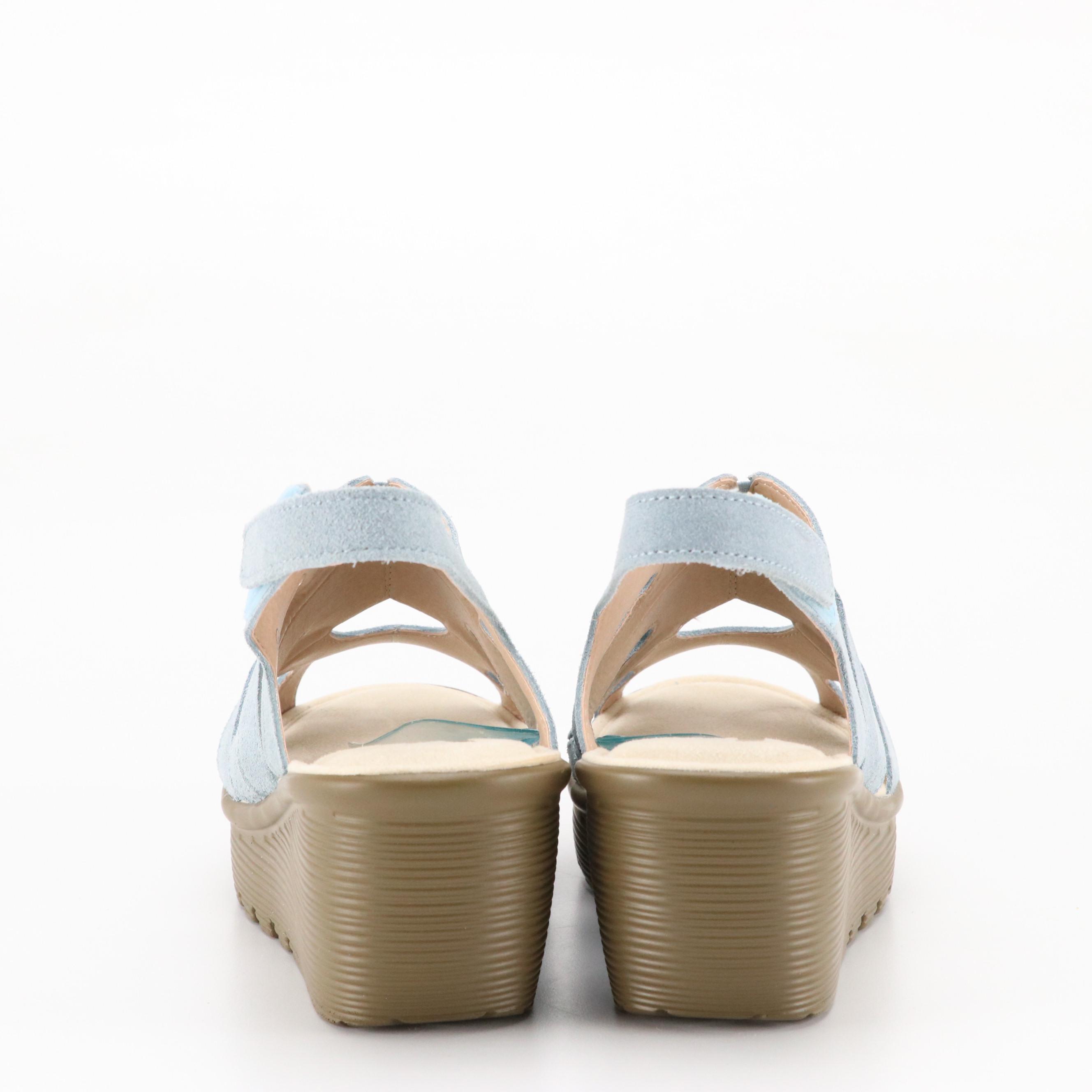 Earth Origins Strappy Sandals, Skechers Flats, Ankle Boots and Wedges in Boxes