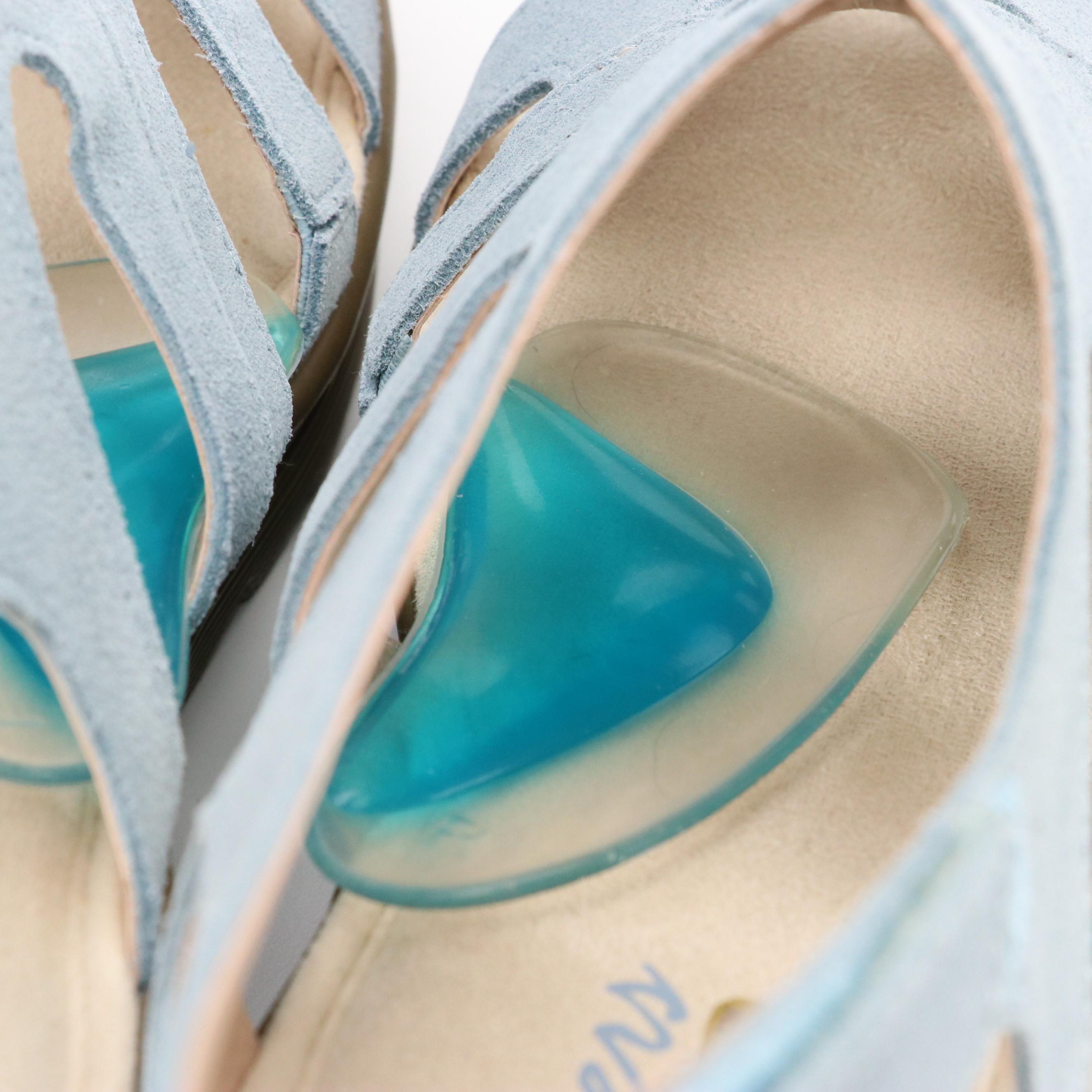 Earth Origins Strappy Sandals, Skechers Flats, Ankle Boots and Wedges in Boxes