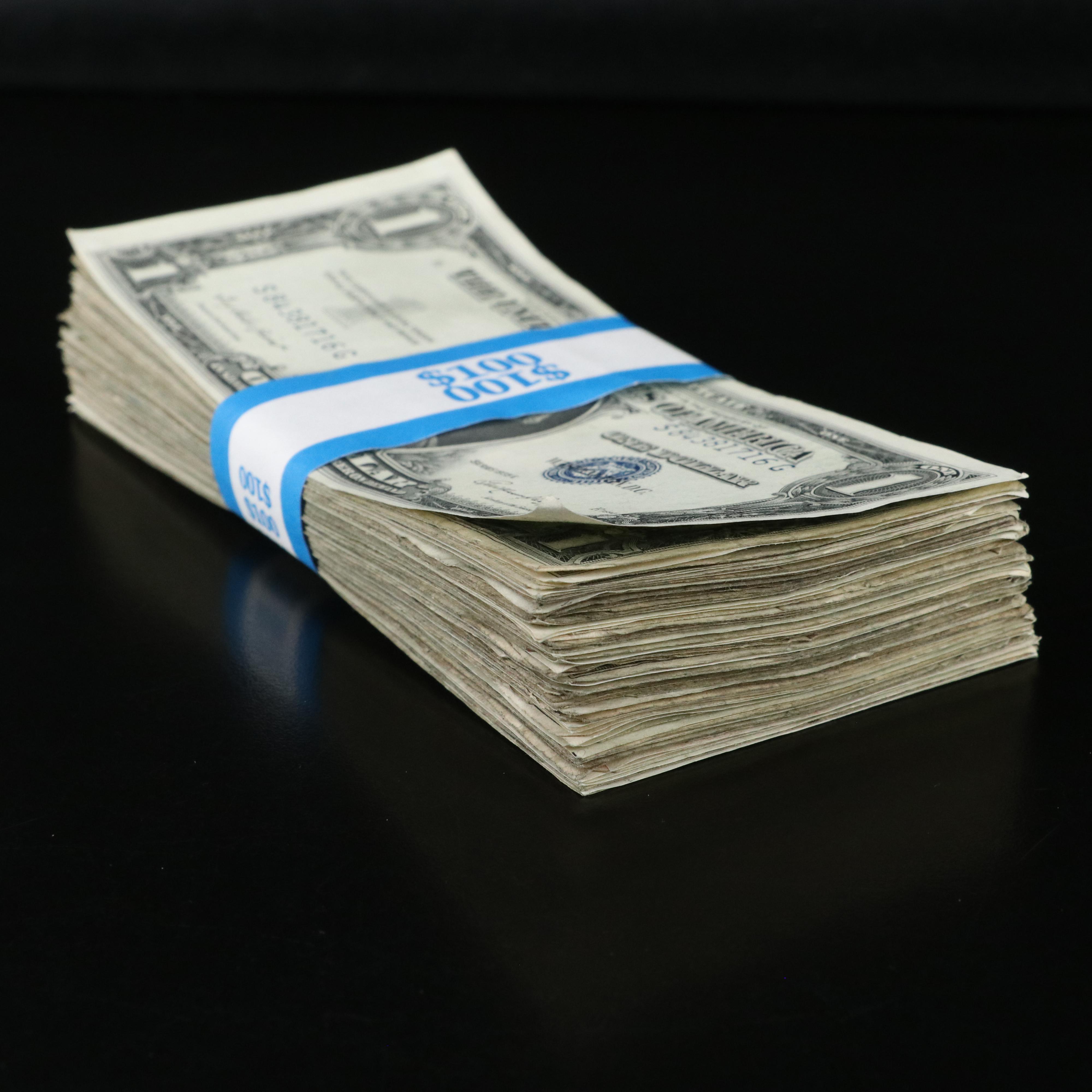 Collection of 100 Assorted 1935 One Dollar Silver Certificates