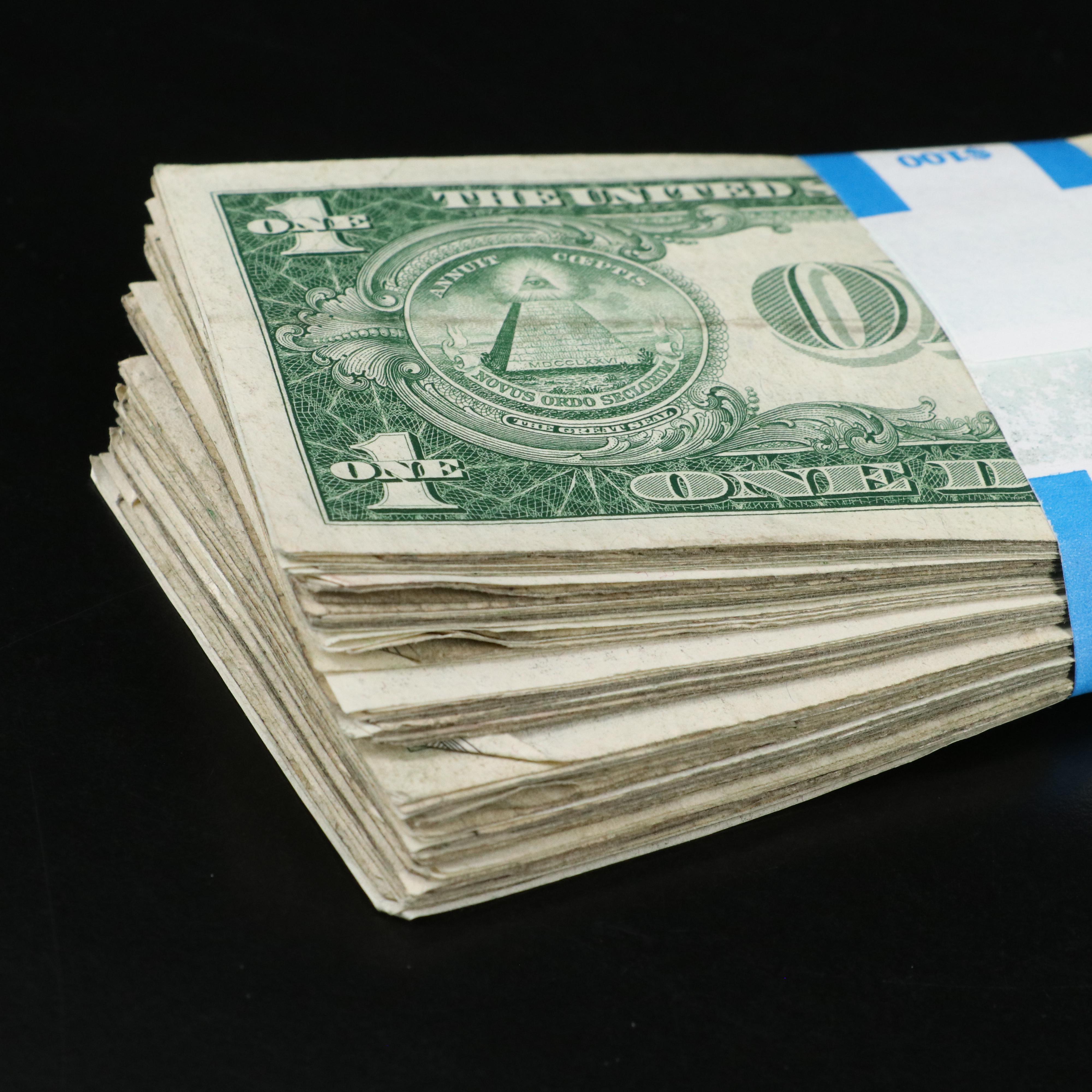 Collection of 100 Assorted 1935 One Dollar Silver Certificates