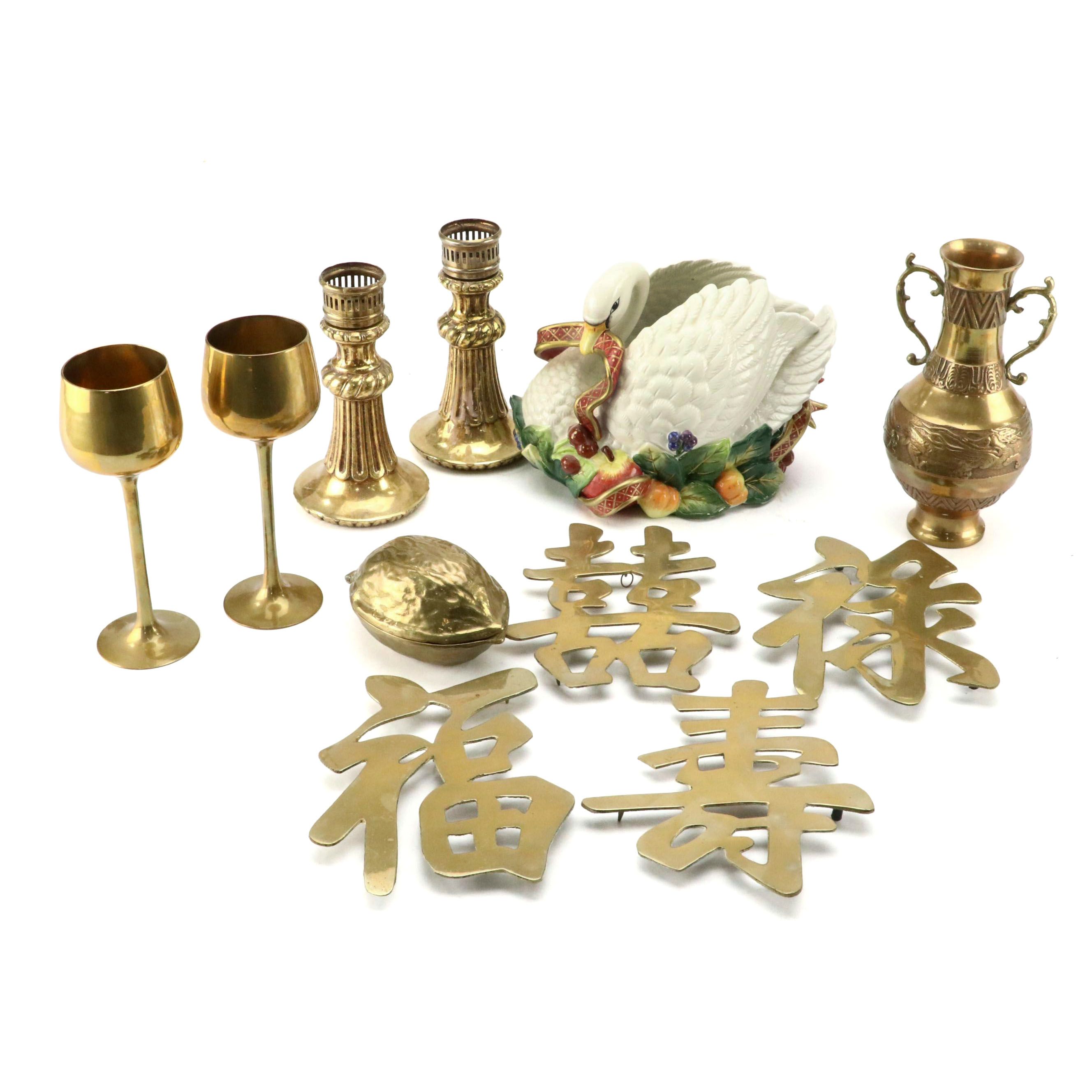 Fitz and Floyd Swan Ceramic Centerpiece Bowl with Other Brass Décor