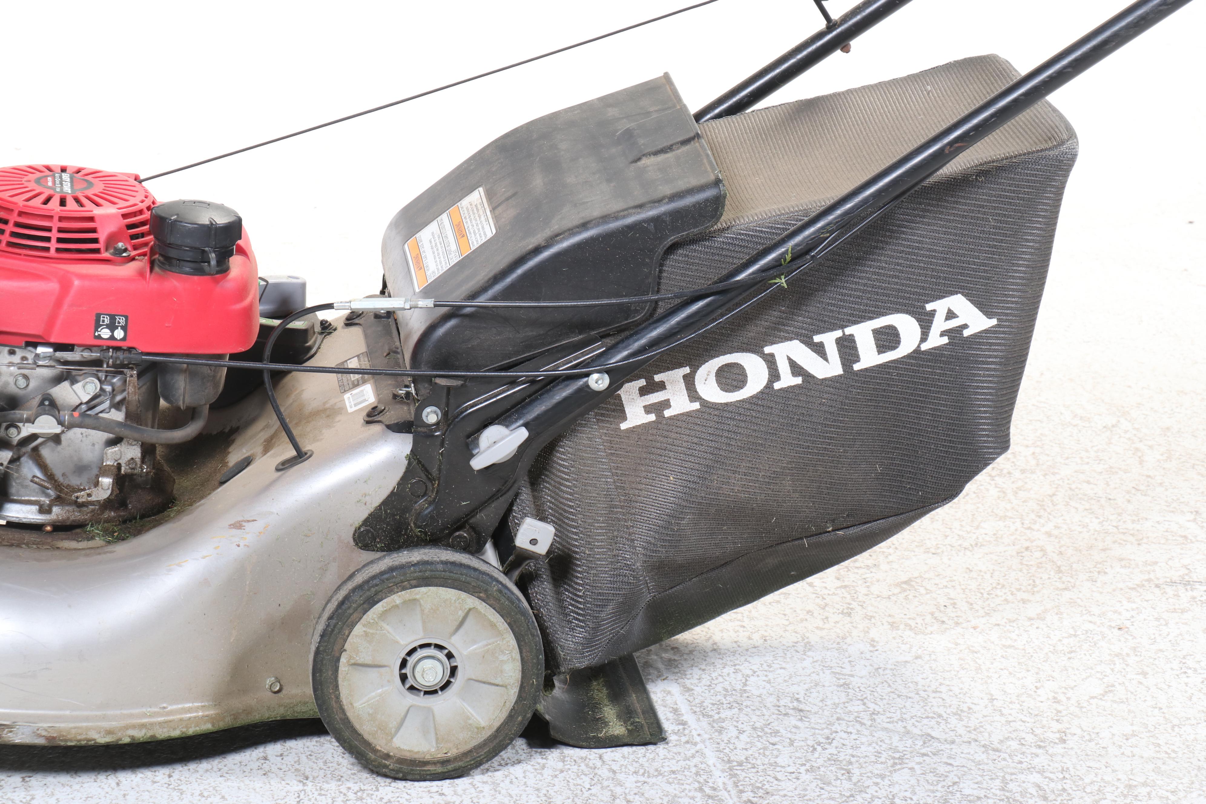 Honda Gas Powered Lawnmower with Easy Start, Bag