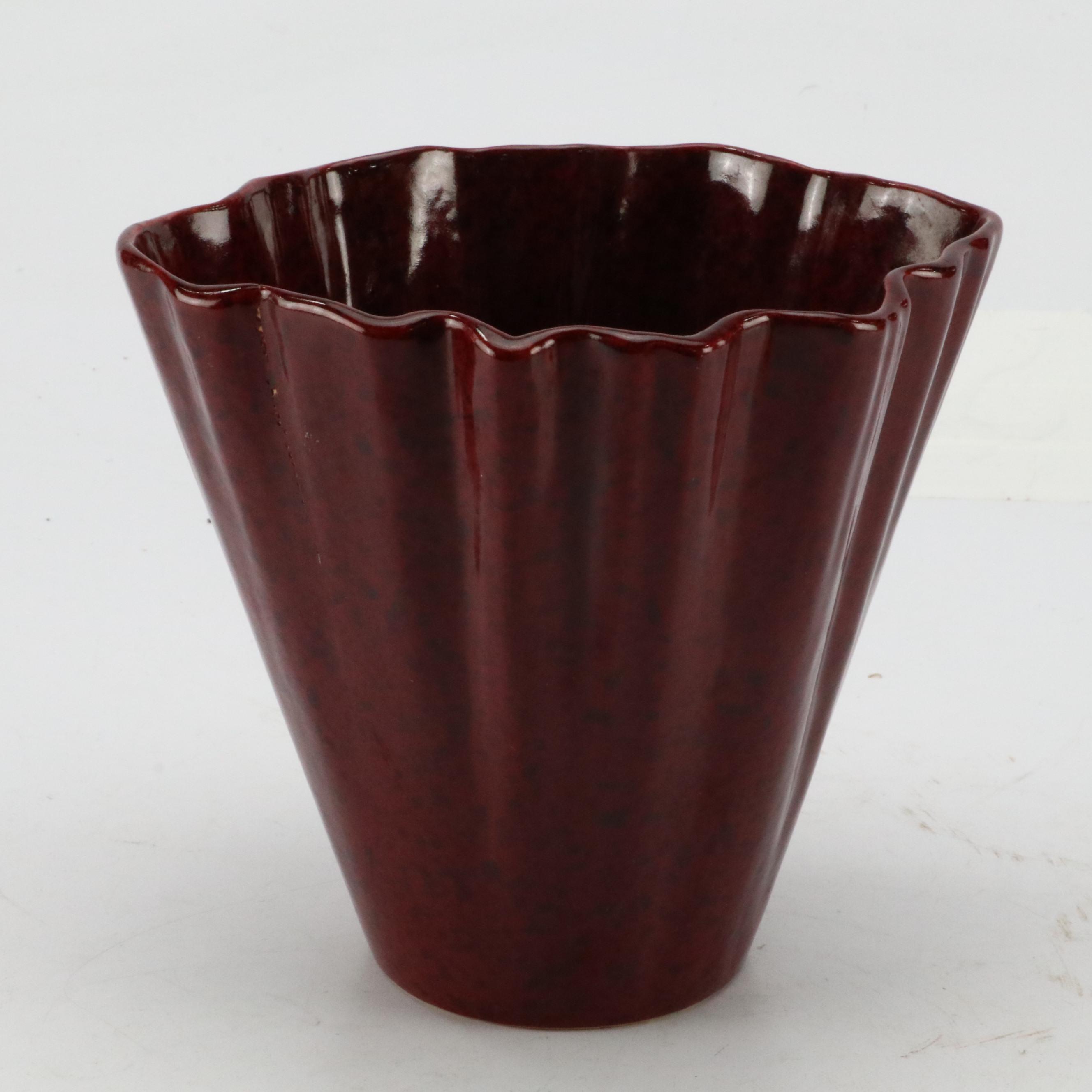 Robinson Ransbottom with Frankoma and Other Ceramic Vases, Mid to Late 20th C.