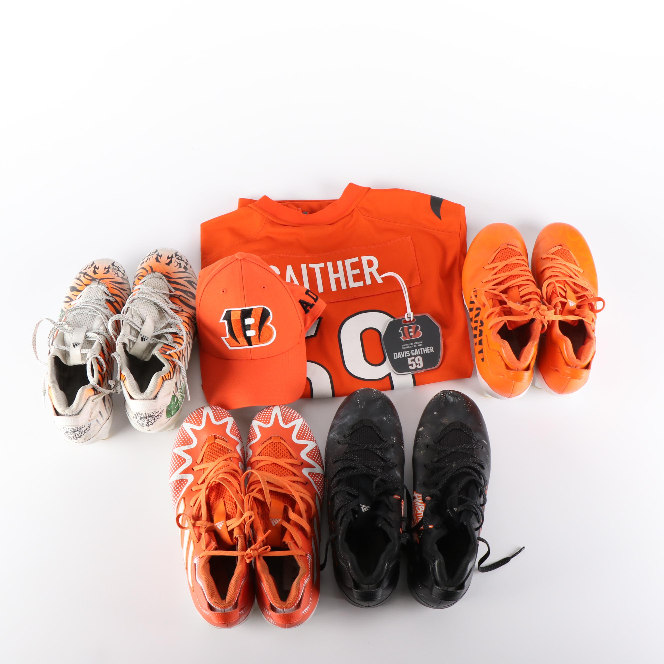 Akeem Davis-Gaither Player Issued Bengals Cleats and Bag Tag with More
