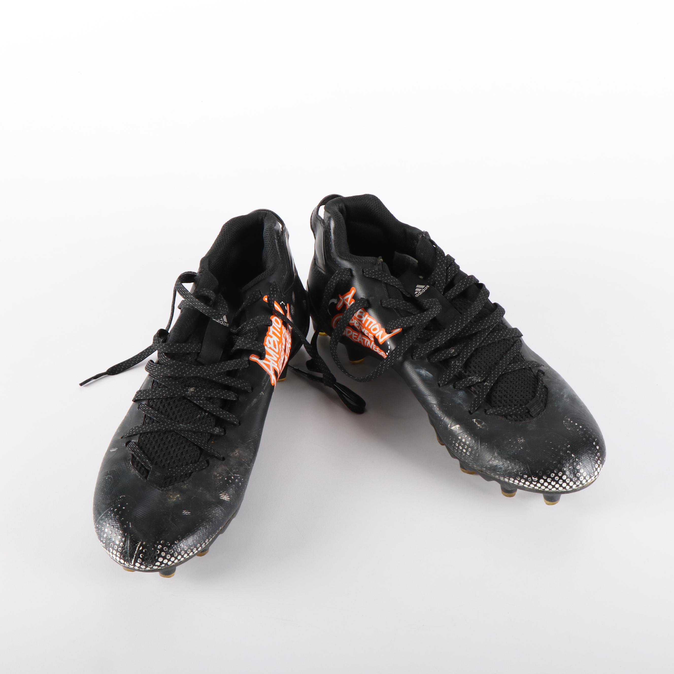 Akeem Davis-Gaither Player Issued Bengals Cleats and Bag Tag with More