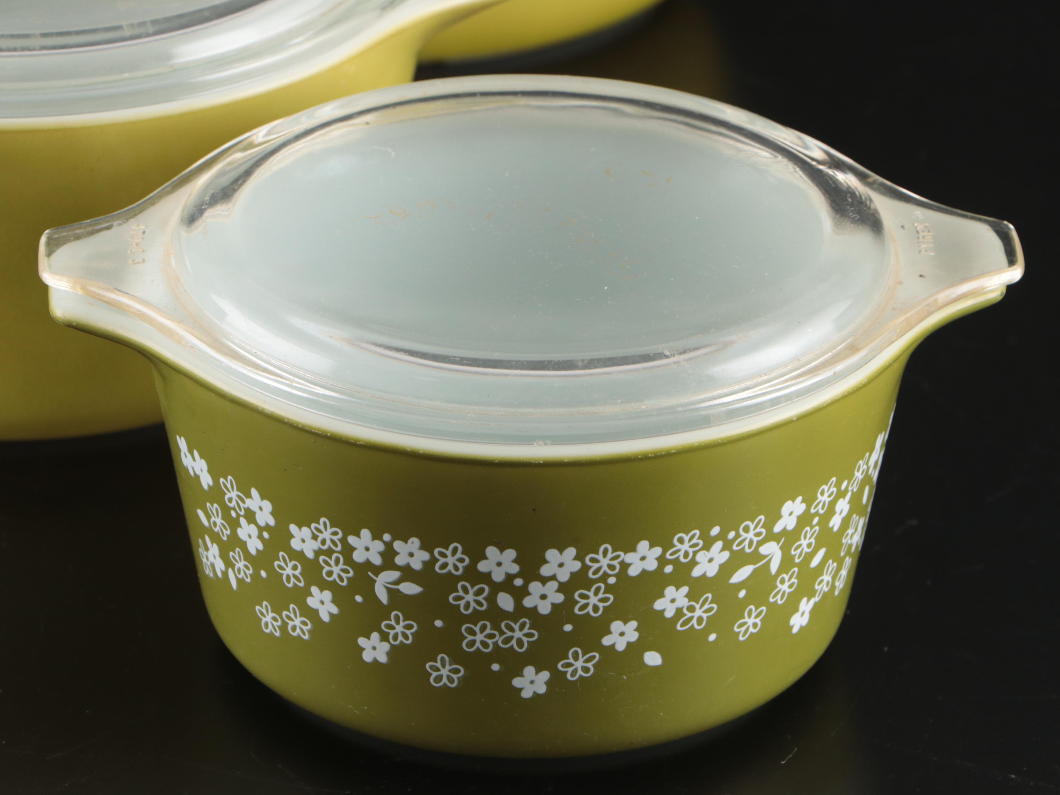 Pyrex "Crazy Daisy" Glass Bakeware, Late 20th C.