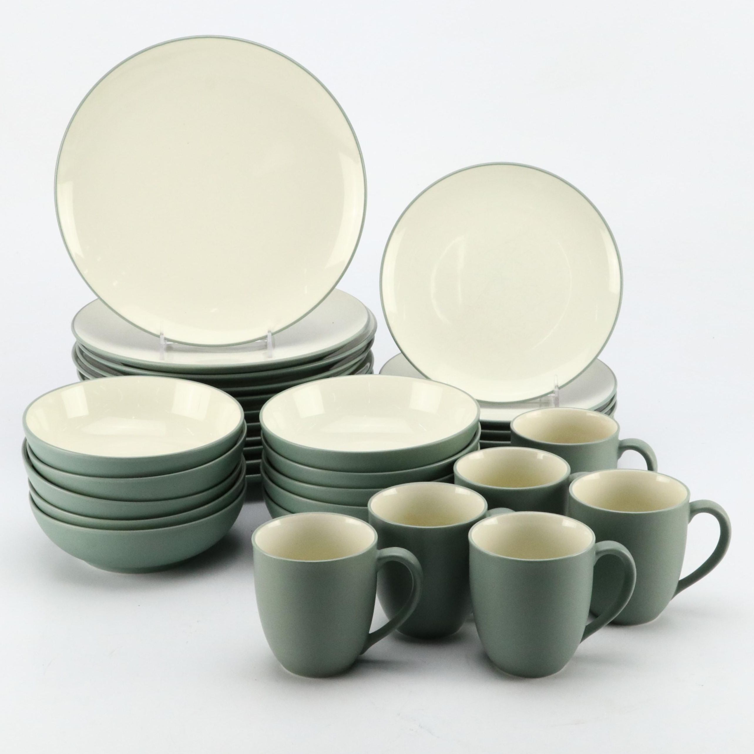 Noritake "Colorwave" Green Stoneware Dinnerware