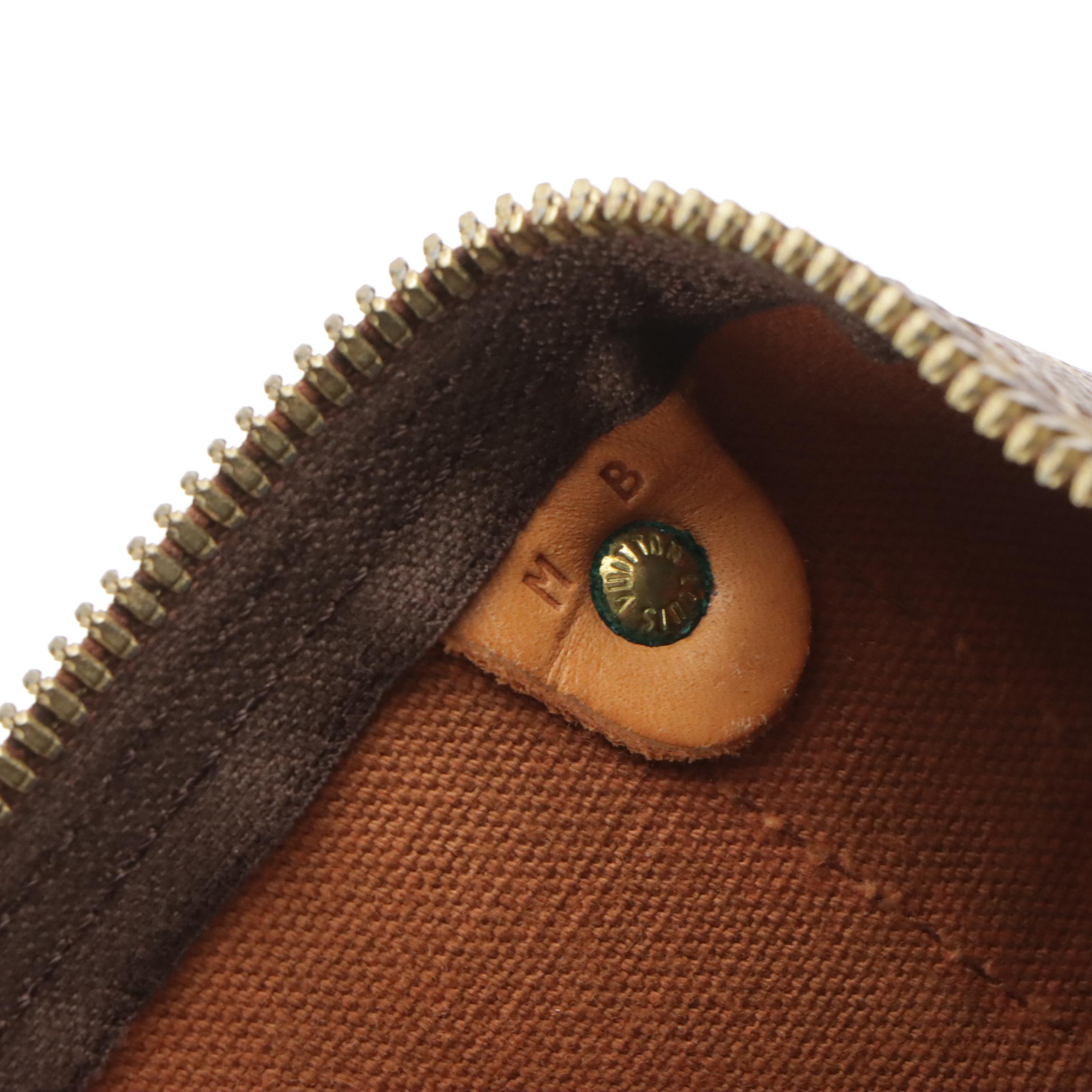 Louis Vuitton Keepall 50 Travel Bag in Monogram Canvas and Vachetta Leather