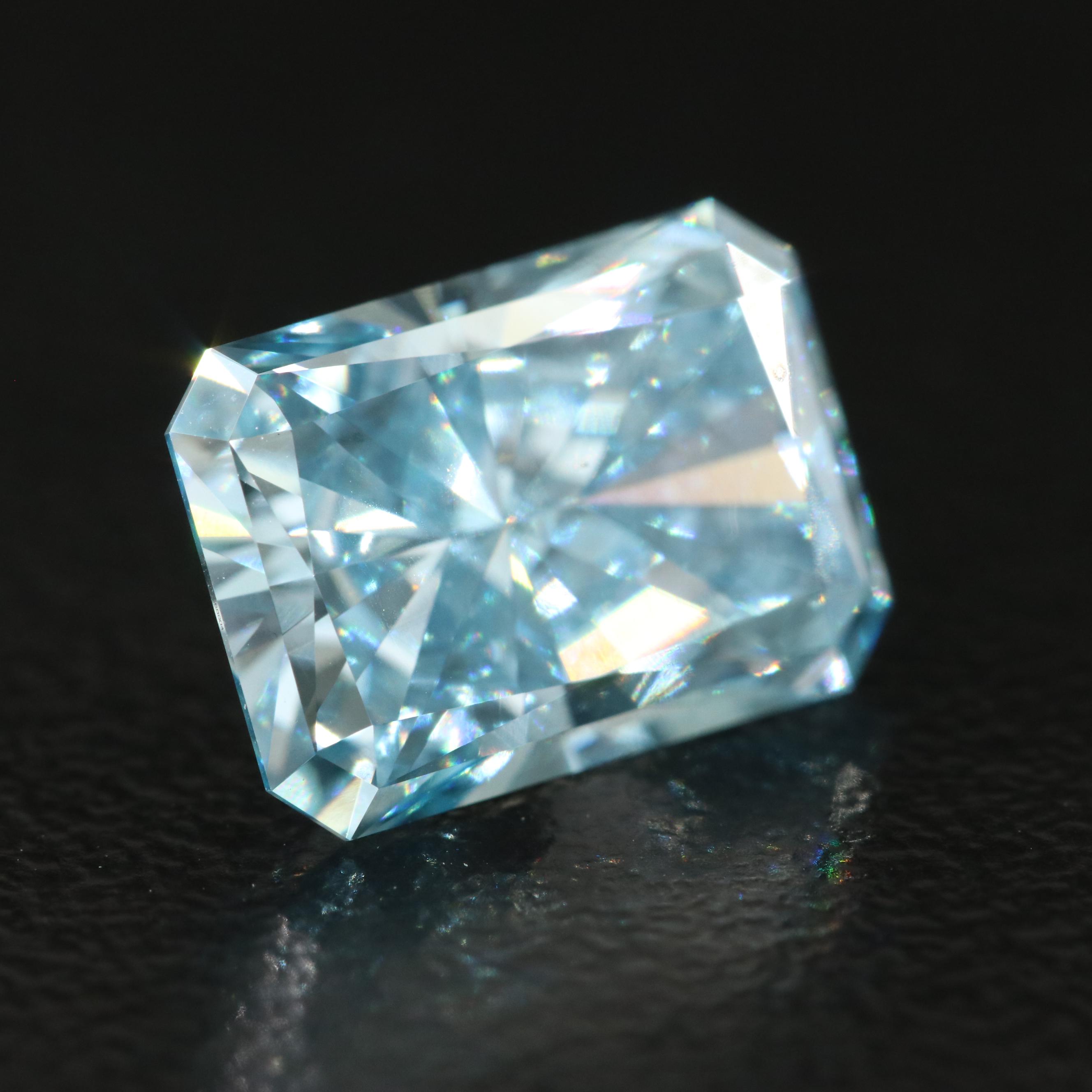 Loose 3.03 CT Lab Grown Fancy Blue Diamond with IGI Report