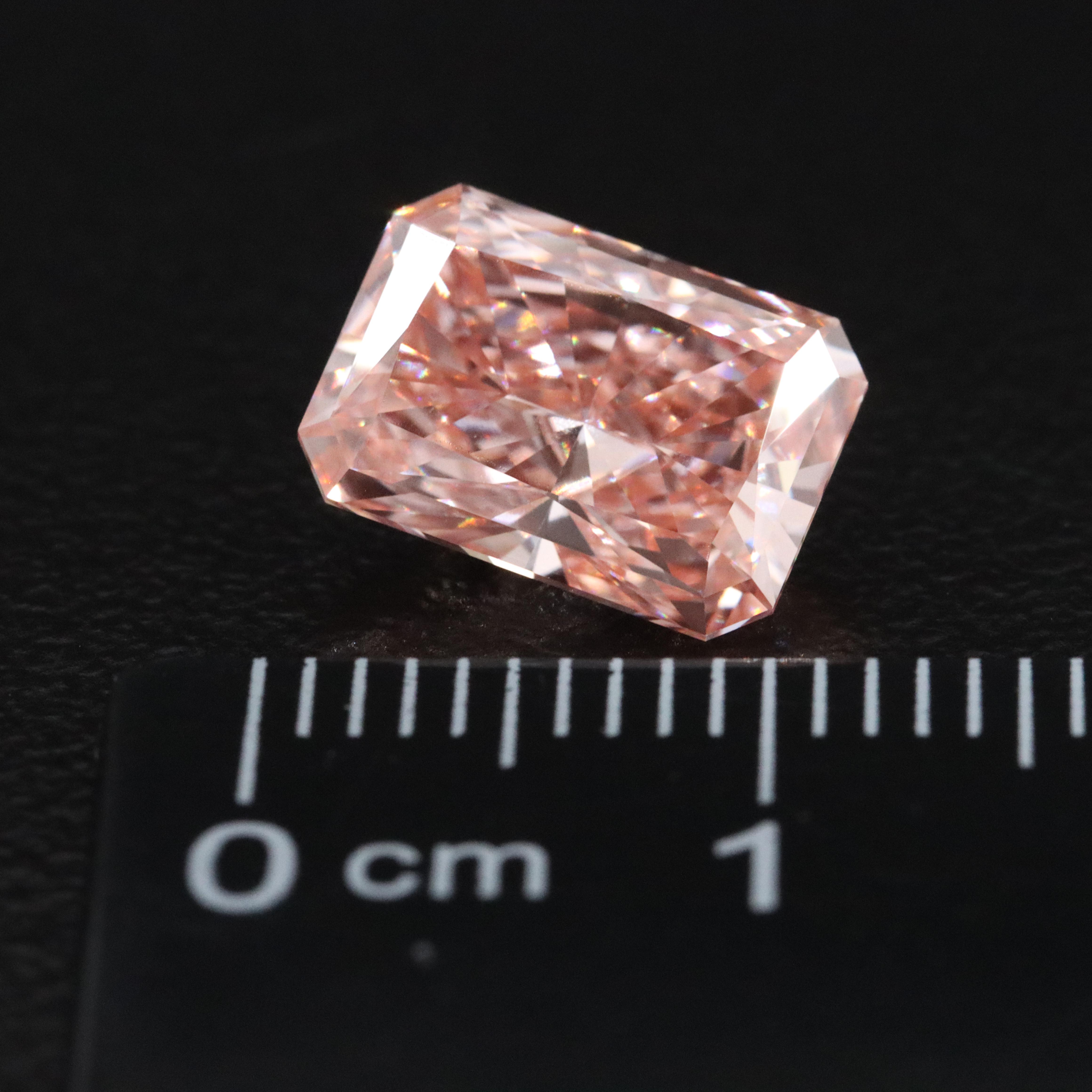 Loose 3.03 CT Lab Grown Fancy Pink Diamond with IGI Report