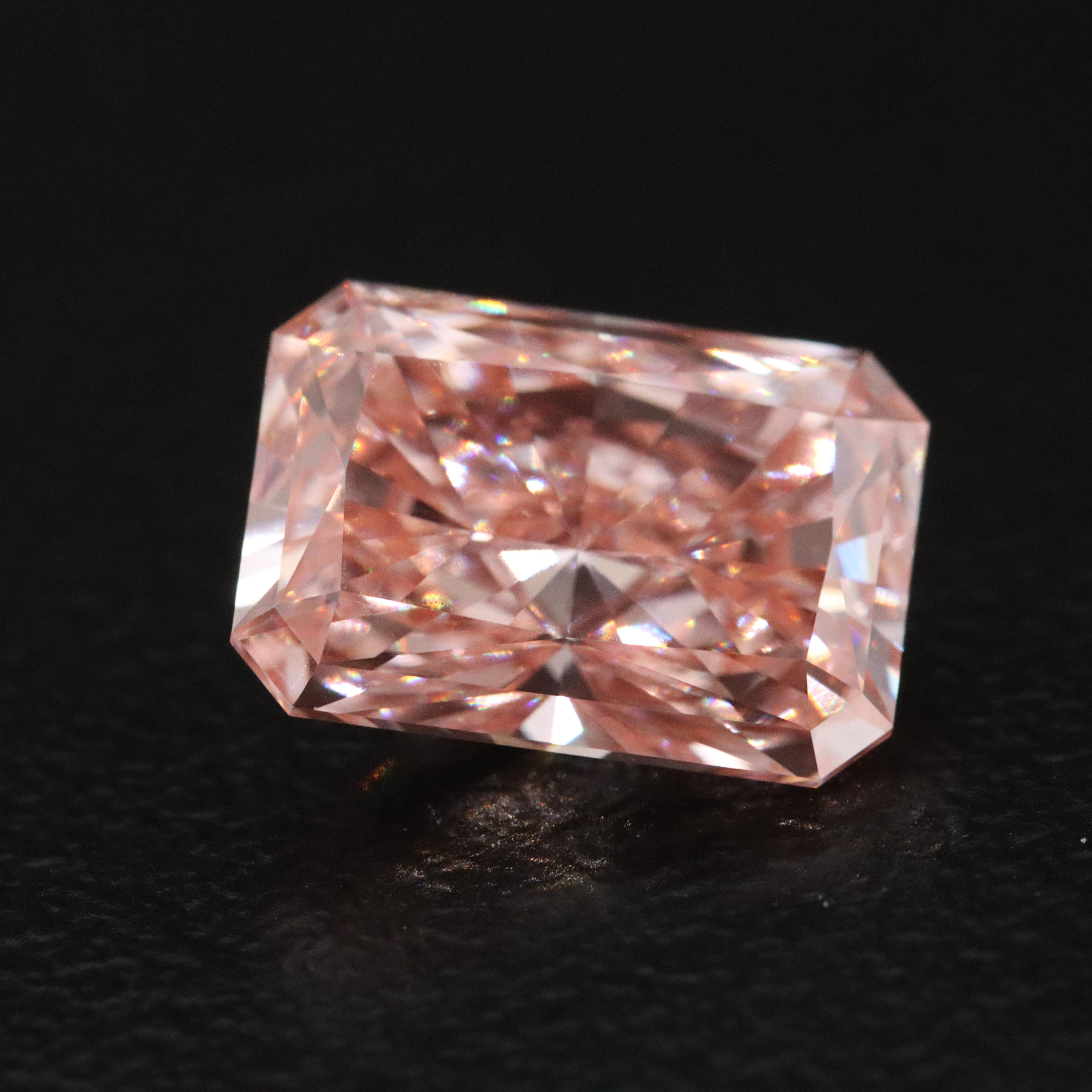 Loose 3.03 CT Lab Grown Fancy Pink Diamond with IGI Report