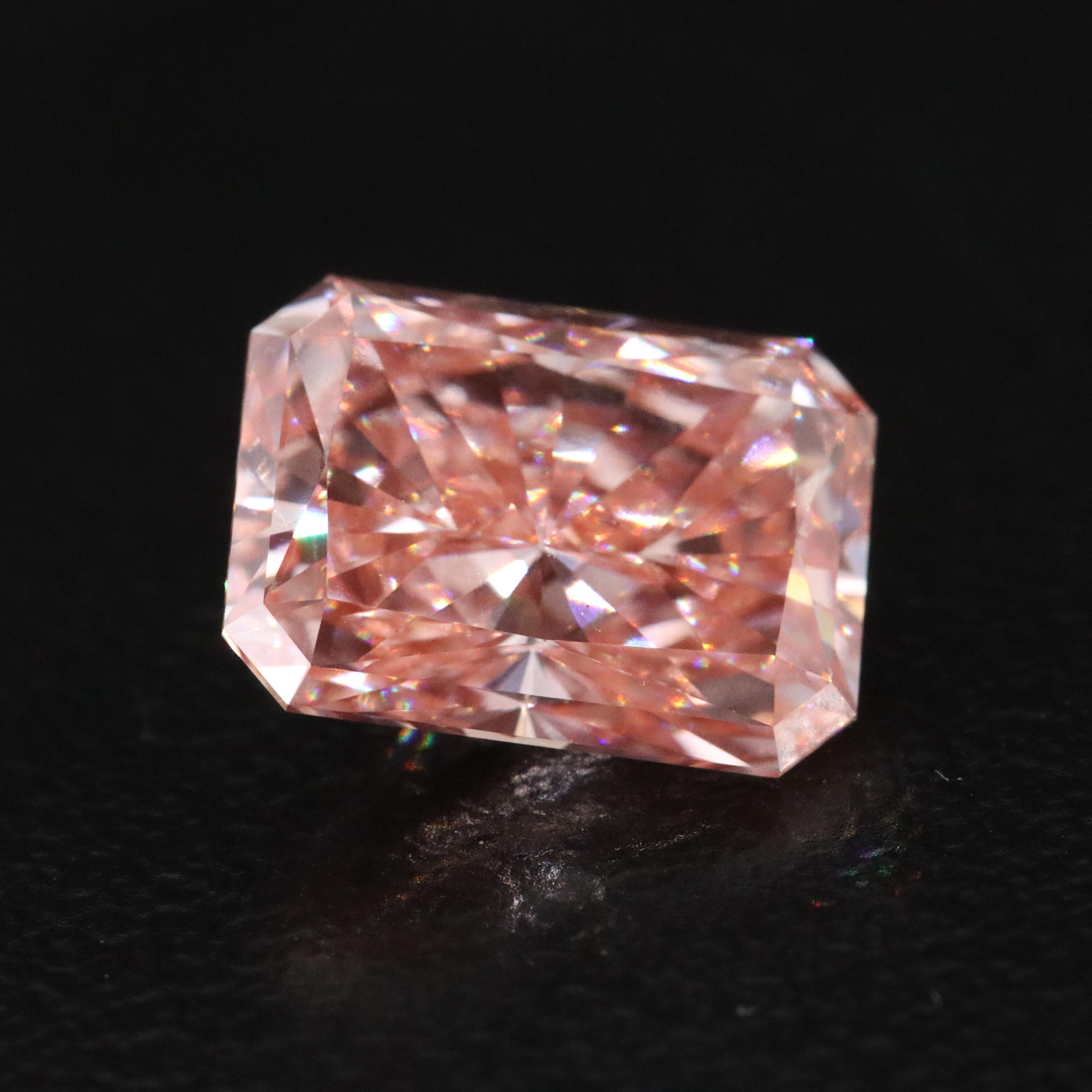Loose 3.03 CT Lab Grown Fancy Pink Diamond with IGI Report