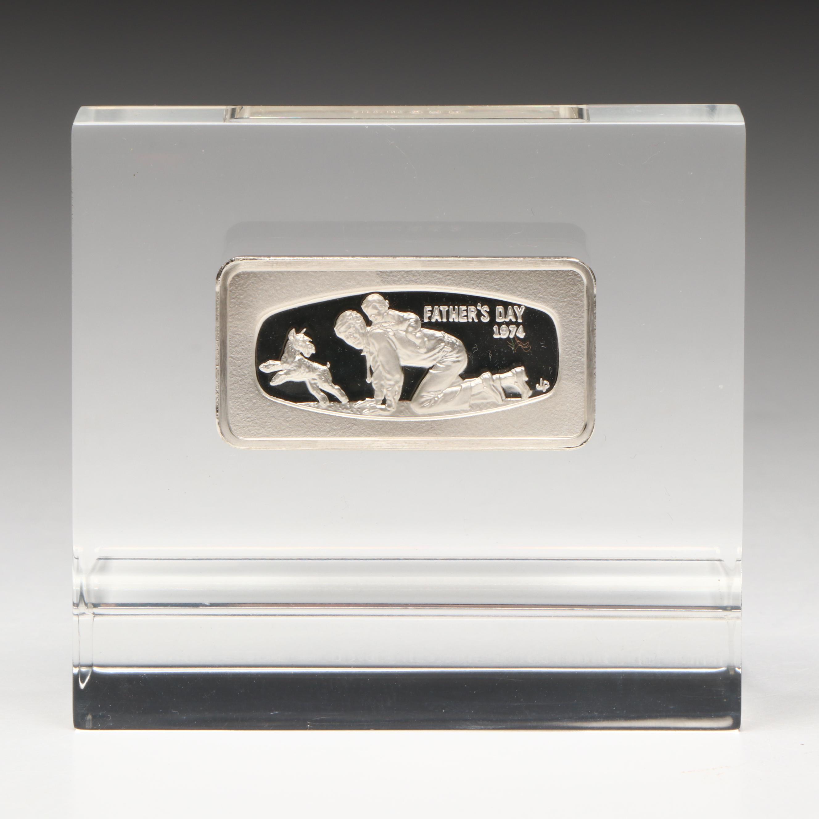 The Franklin Mint Father's Day Silver Bars Encased in Lucite with Cast Iron Dog