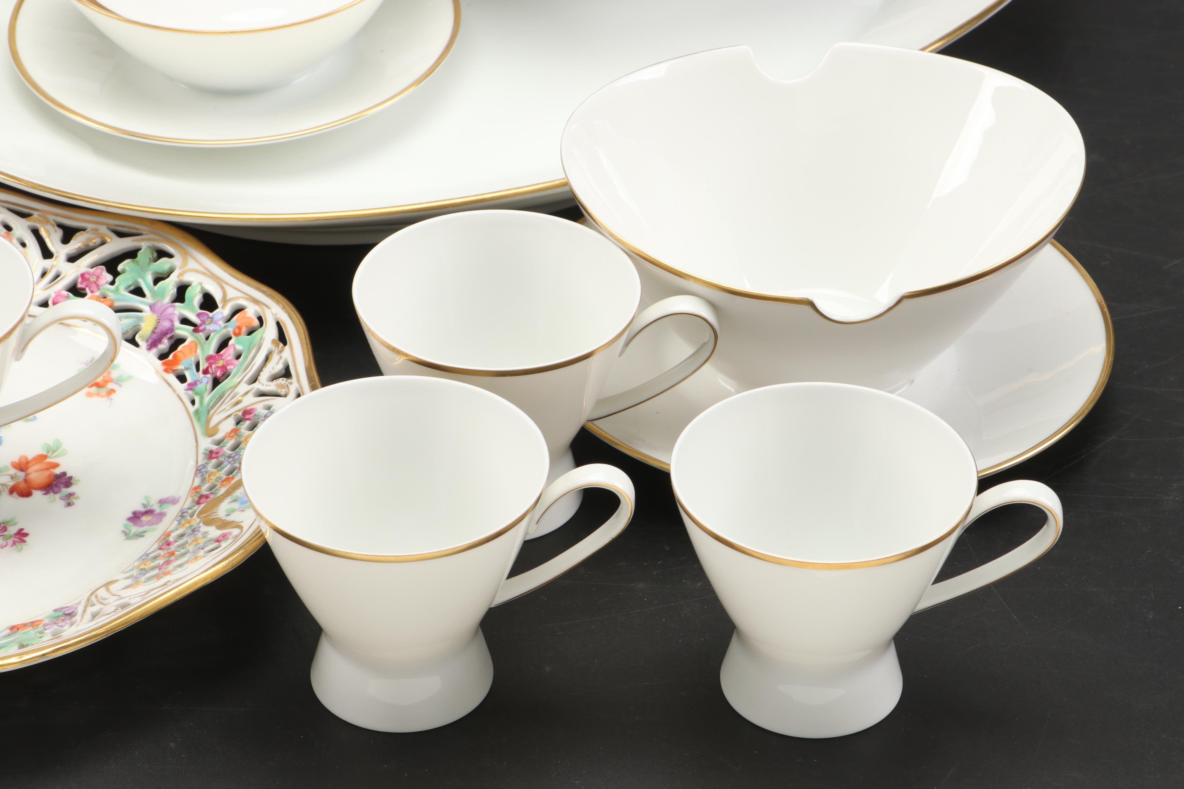 Rosenthal "Classic Gold" Porcelain Dinnerware with Schumann Cabinet Plate