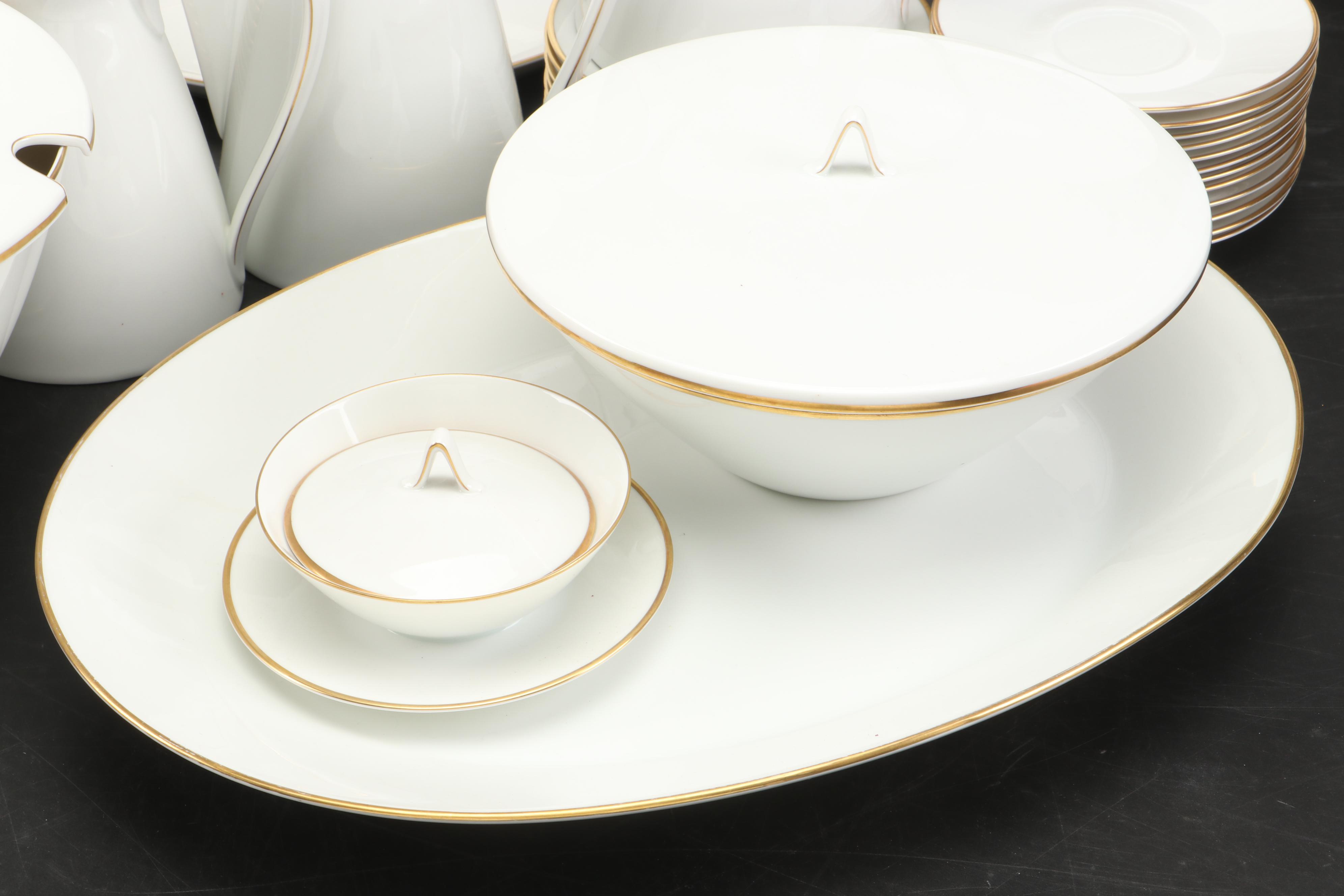 Rosenthal "Classic Gold" Porcelain Dinnerware with Schumann Cabinet Plate