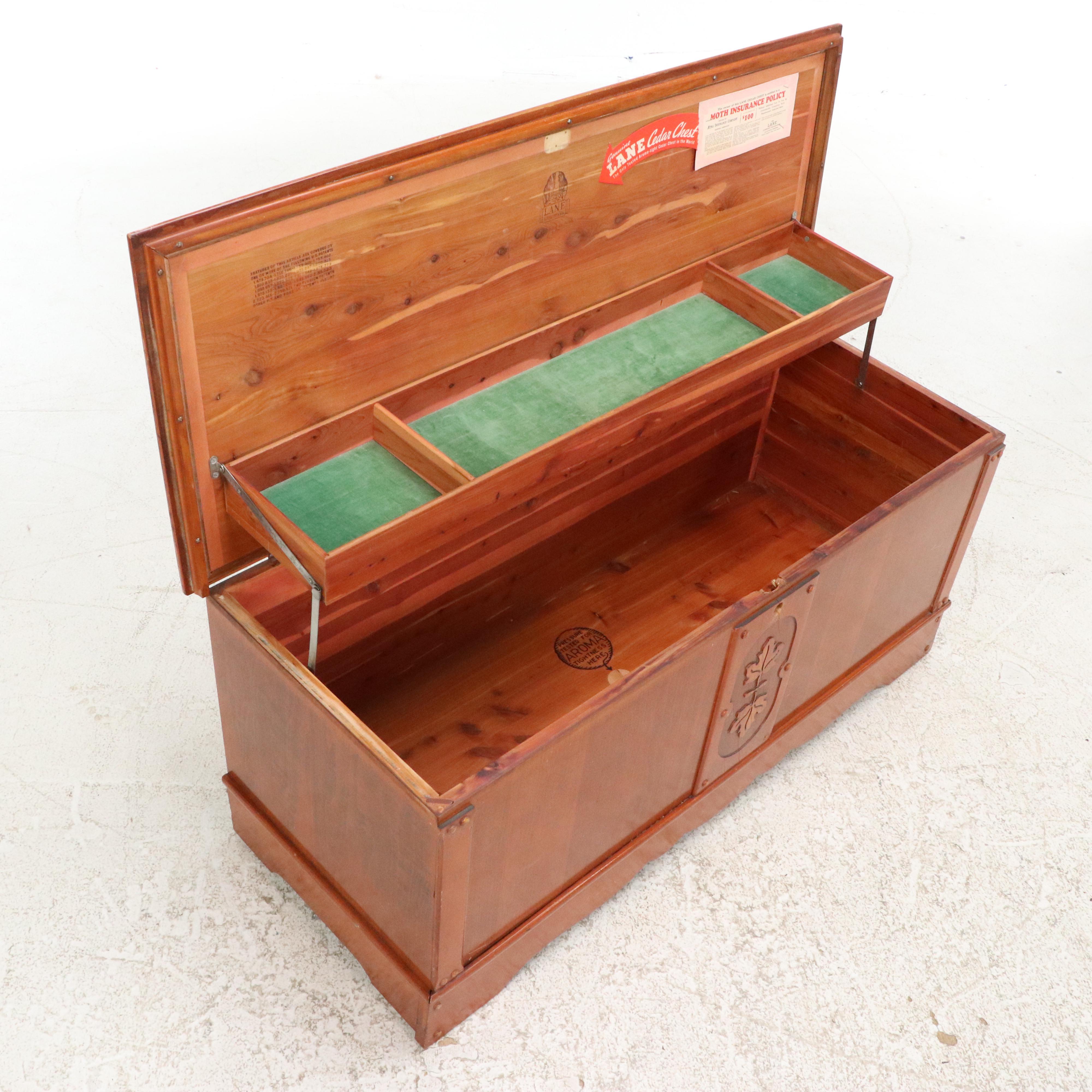 Lane Aroma-Tite Arts & Crafts Style Cedar-Lined Blanket Chest, Mid-20th C.
