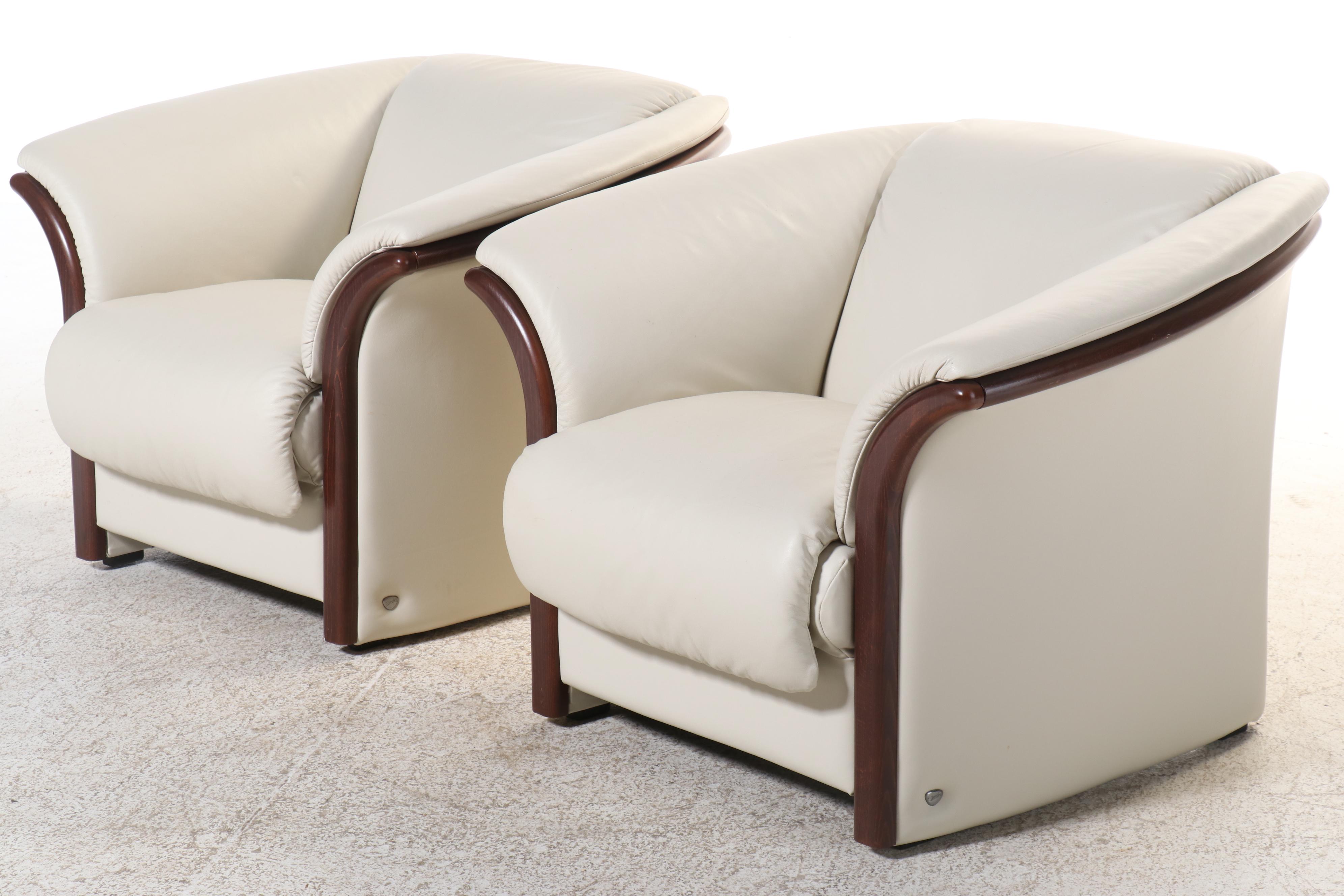 Pair of Ekhornes Stressless "Manhattan" Leather Upholstered Club Chairs, 2021