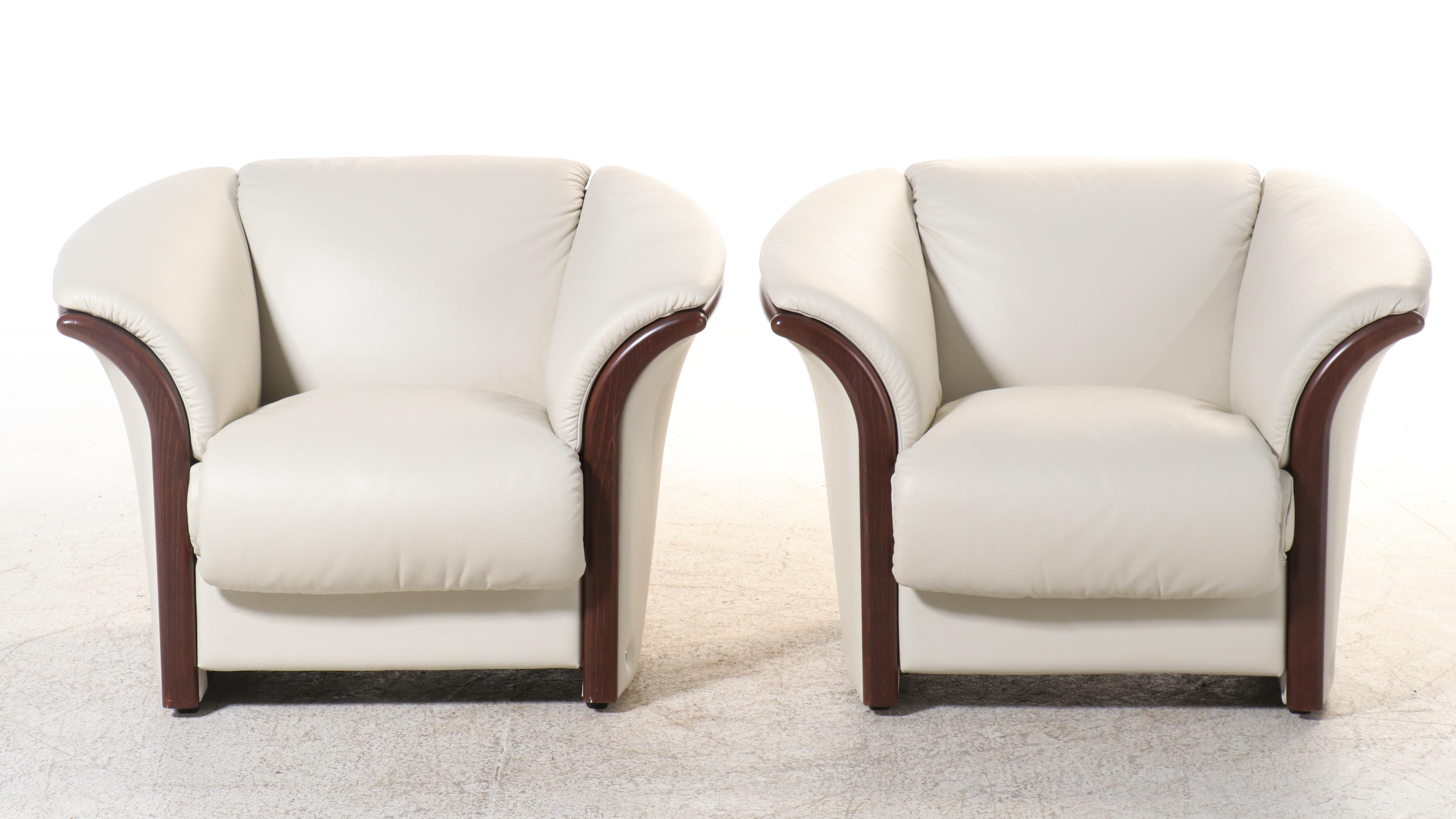 Pair of Ekhornes Stressless "Manhattan" Leather Upholstered Club Chairs, 2021