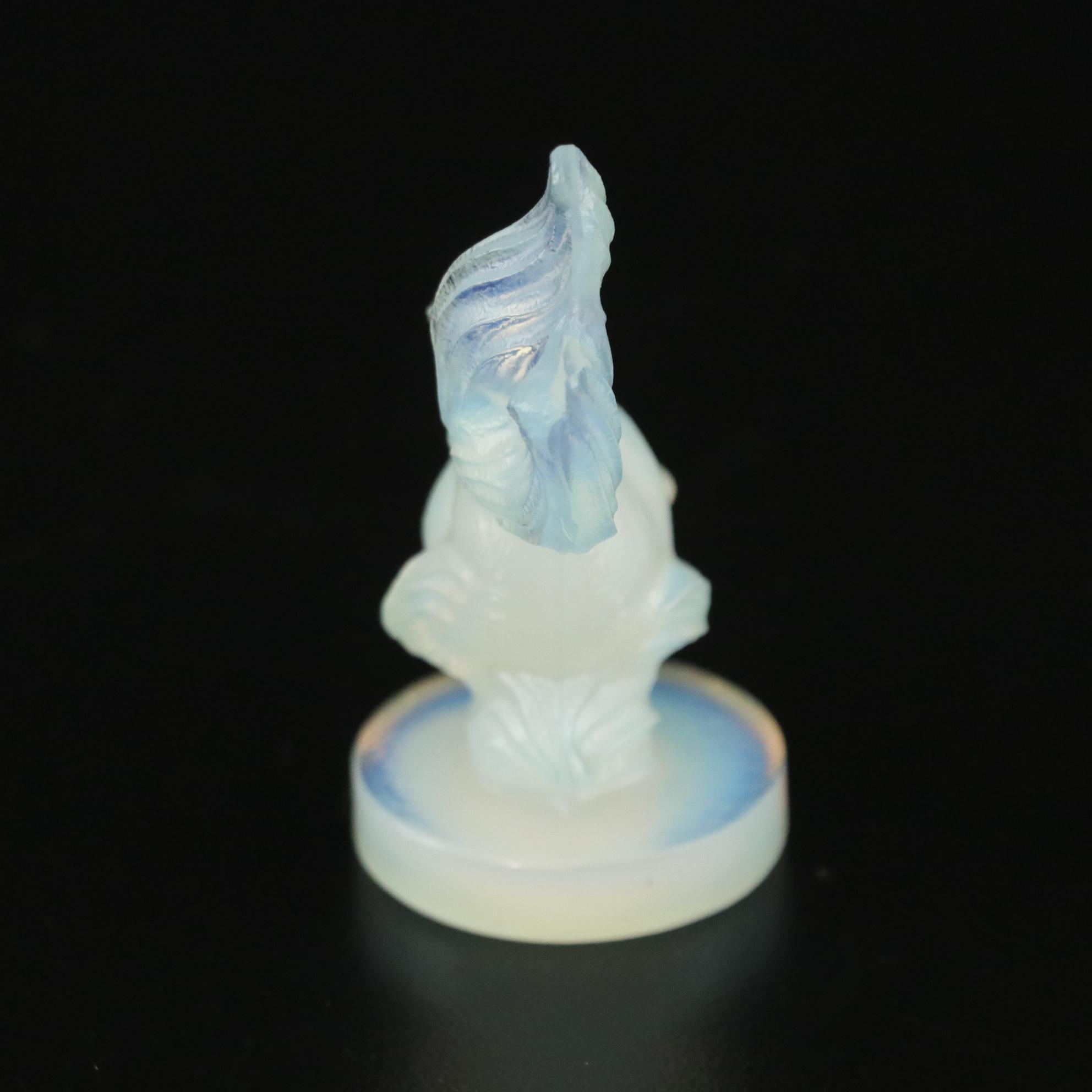 Sabino Opalescent Glass Fish Figurine