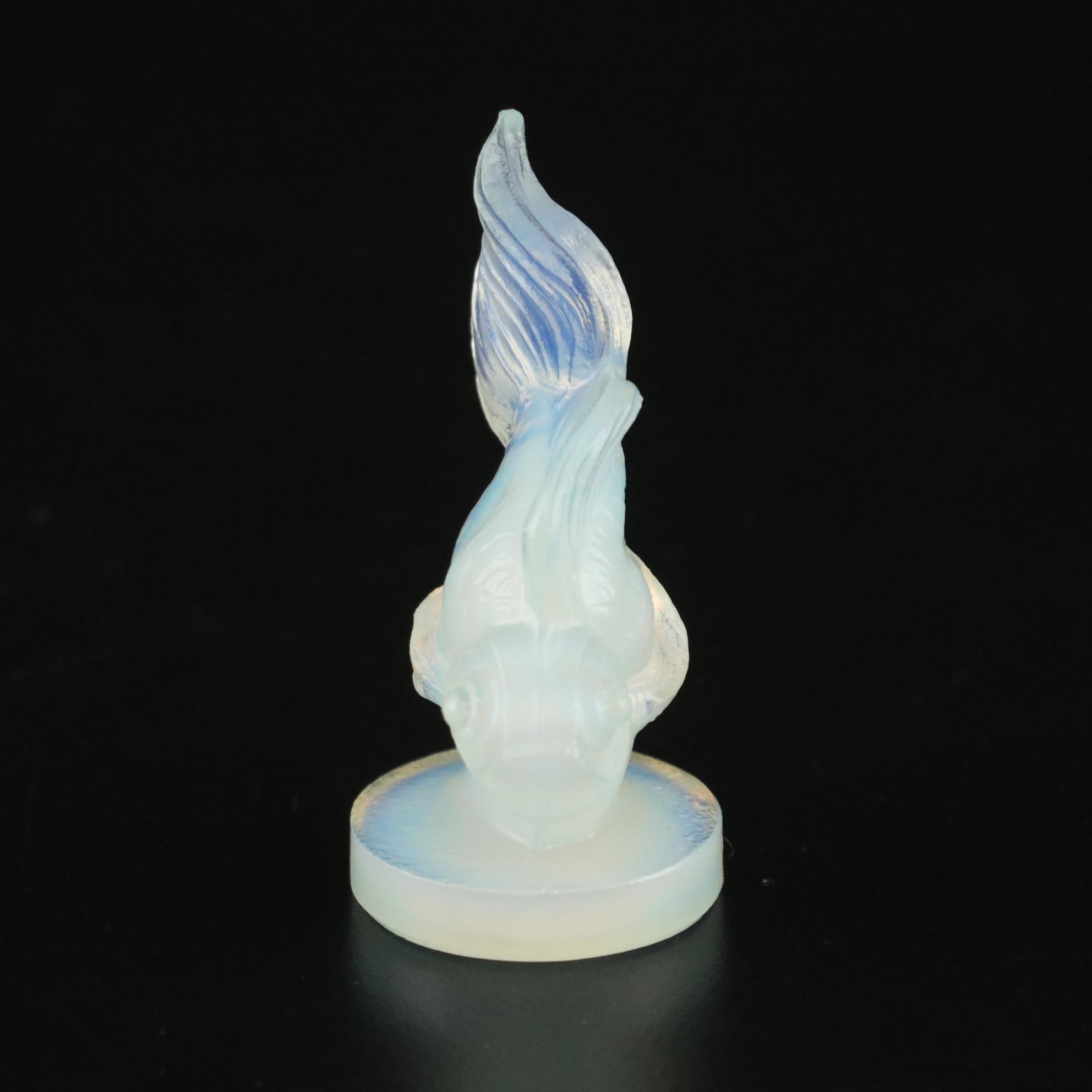 Sabino Opalescent Glass Fish Figurine