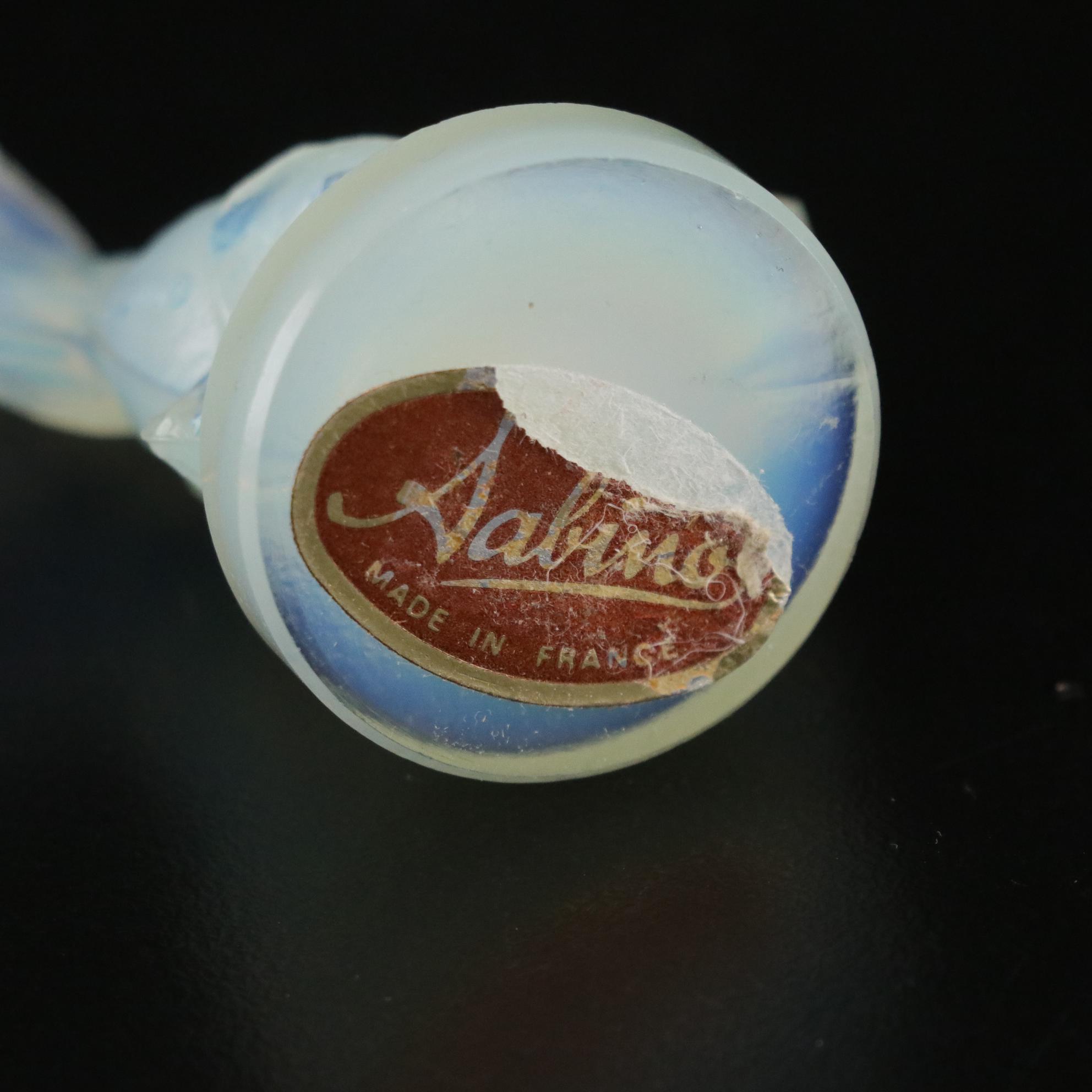 Sabino Opalescent Glass Fish Figurine